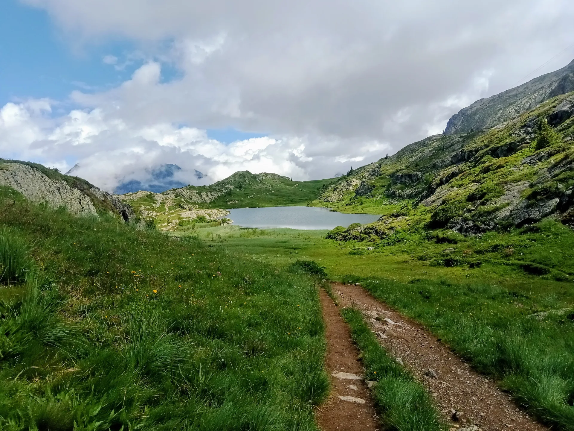 Lac Besson à Huez — À 634 m du lac