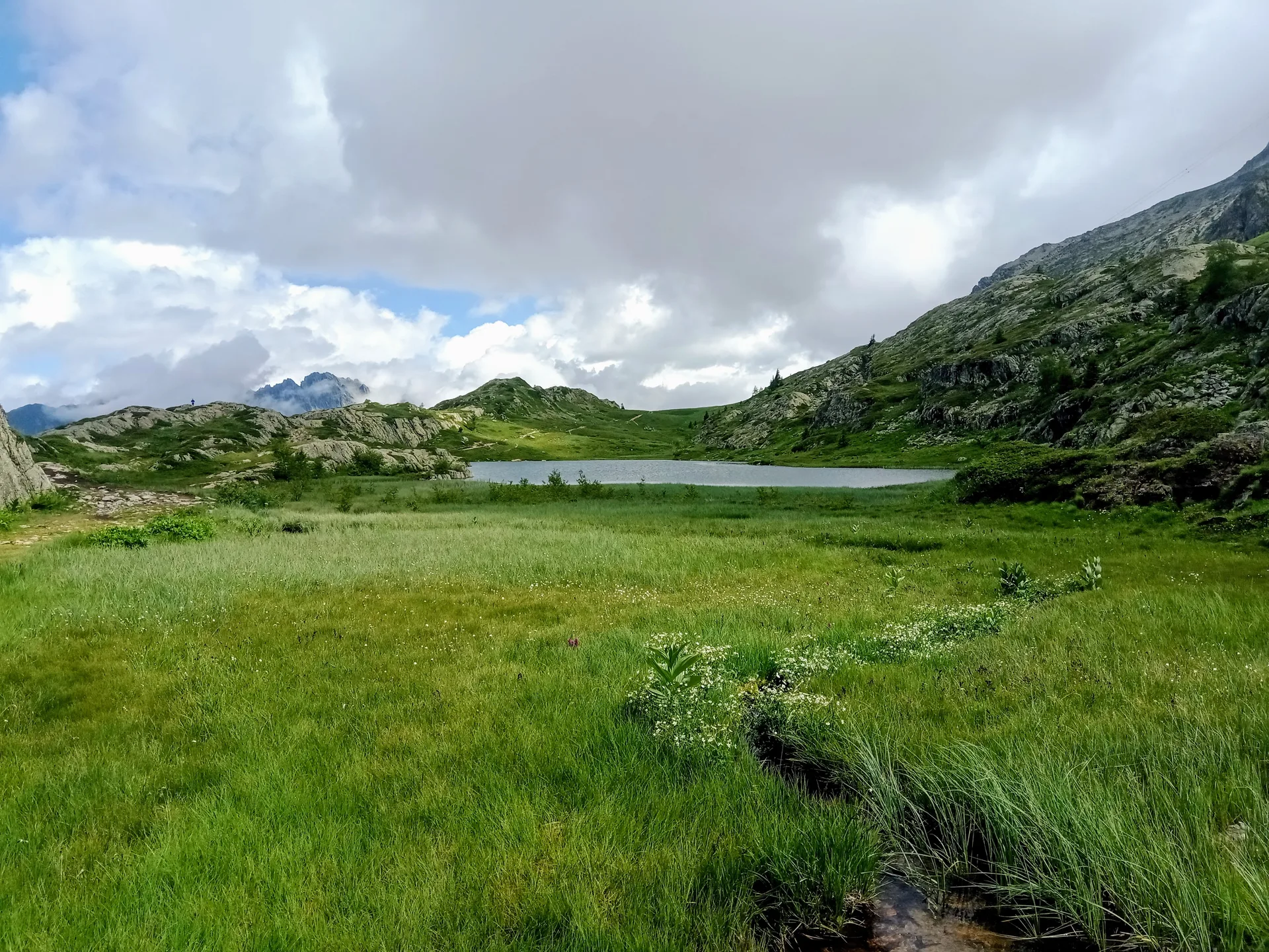 Lac Besson à Huez — À 679 m du lac