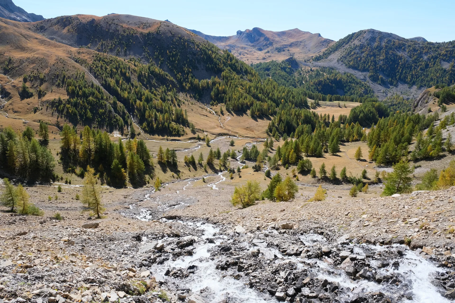Lac d'Allos à Allos — À 2,4 km du lac