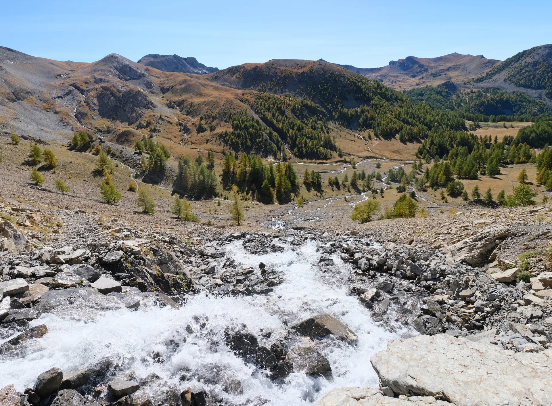 Lac d'Allos à Allos — À 2,4 km du lac