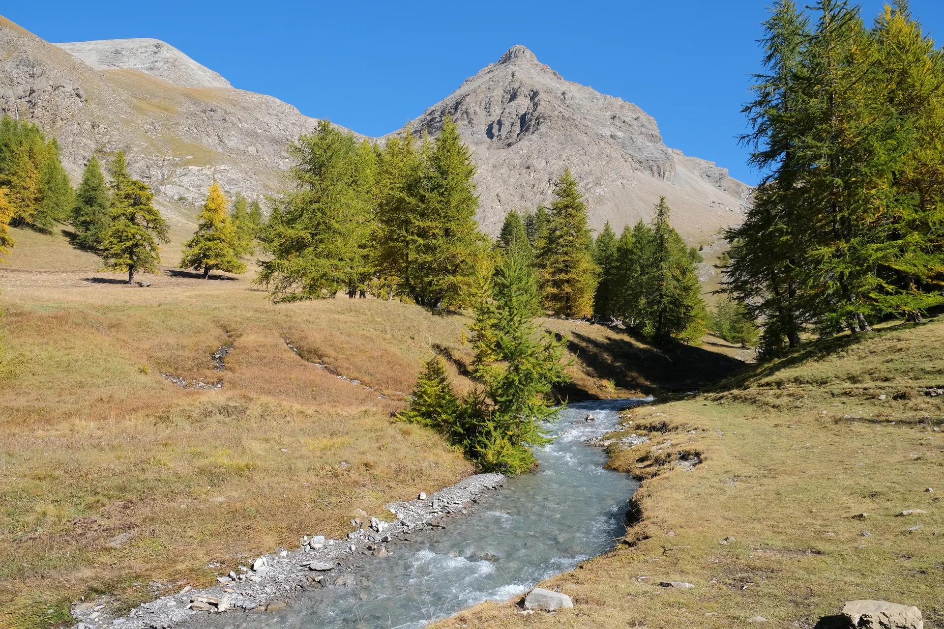 Lac d'Allos à Allos — À 1,7 km du lac