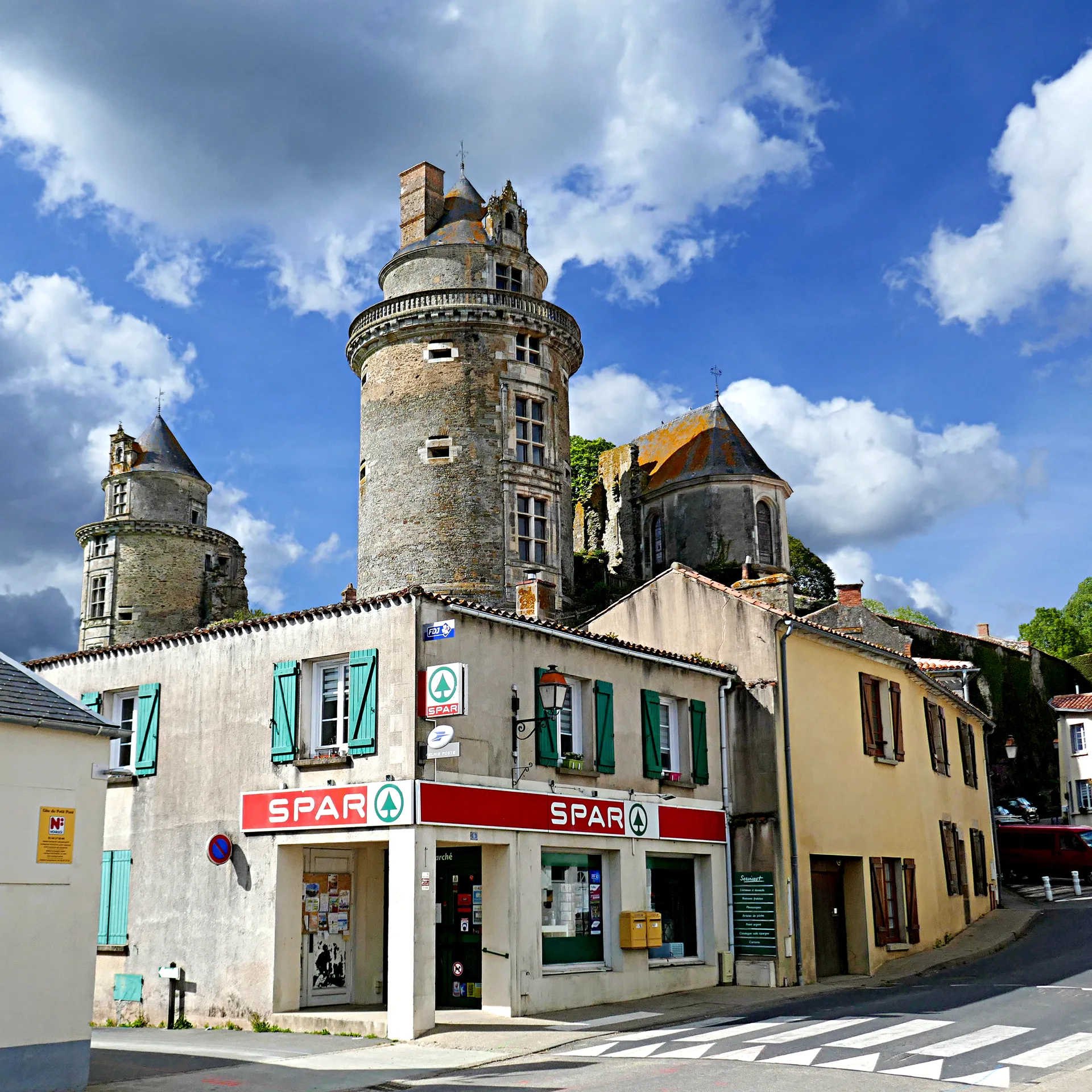 Lac d'Apremont à Apremont — À 580 m du lac