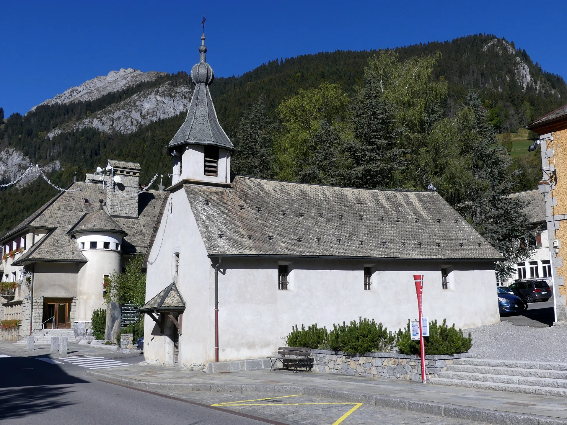 Lac d'arvouin à La Chapelle-d'Abondance — À 2,7 km du lac