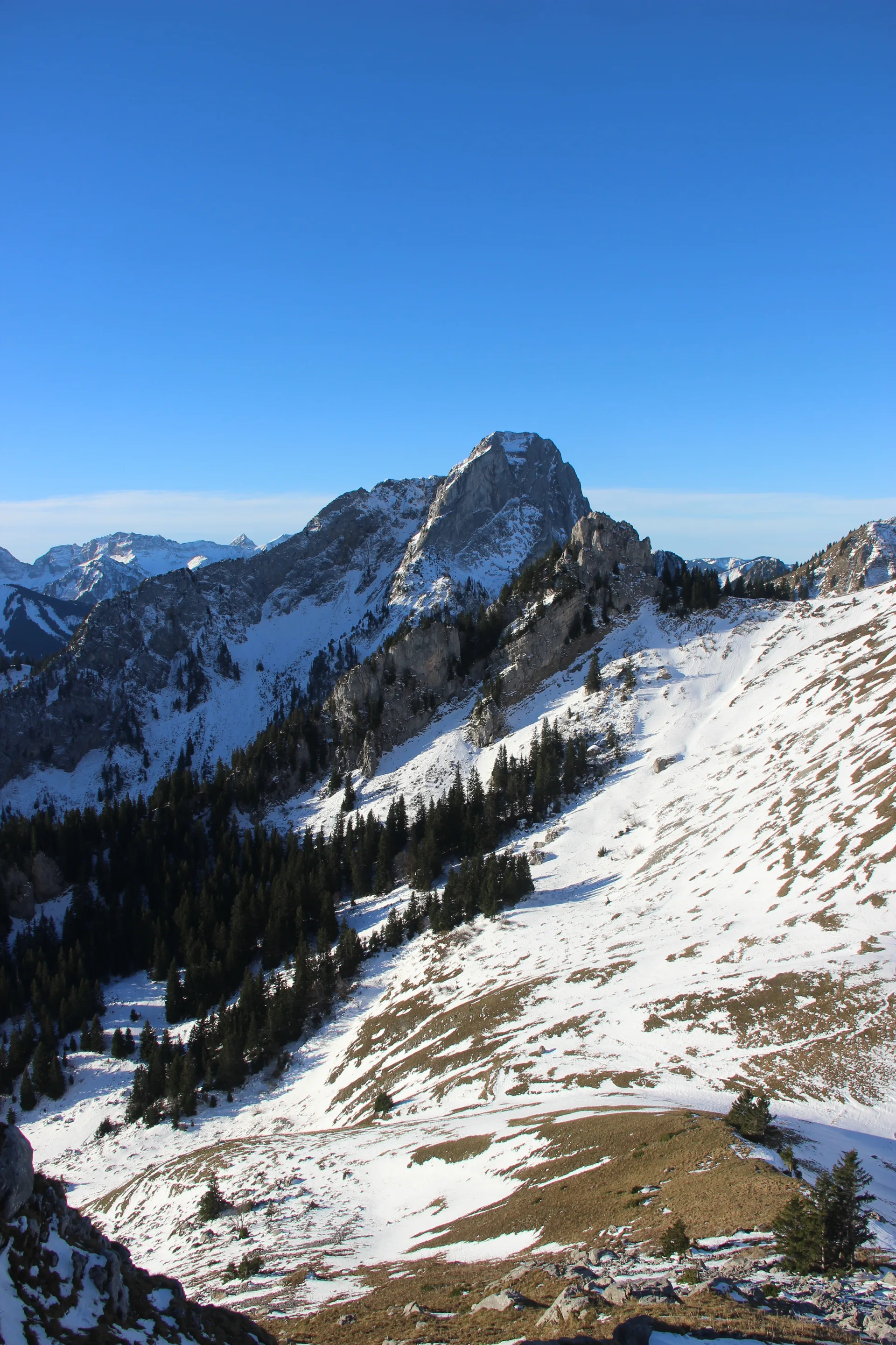 Lac d'arvouin à La Chapelle-d'Abondance — À 2,7 km du lac