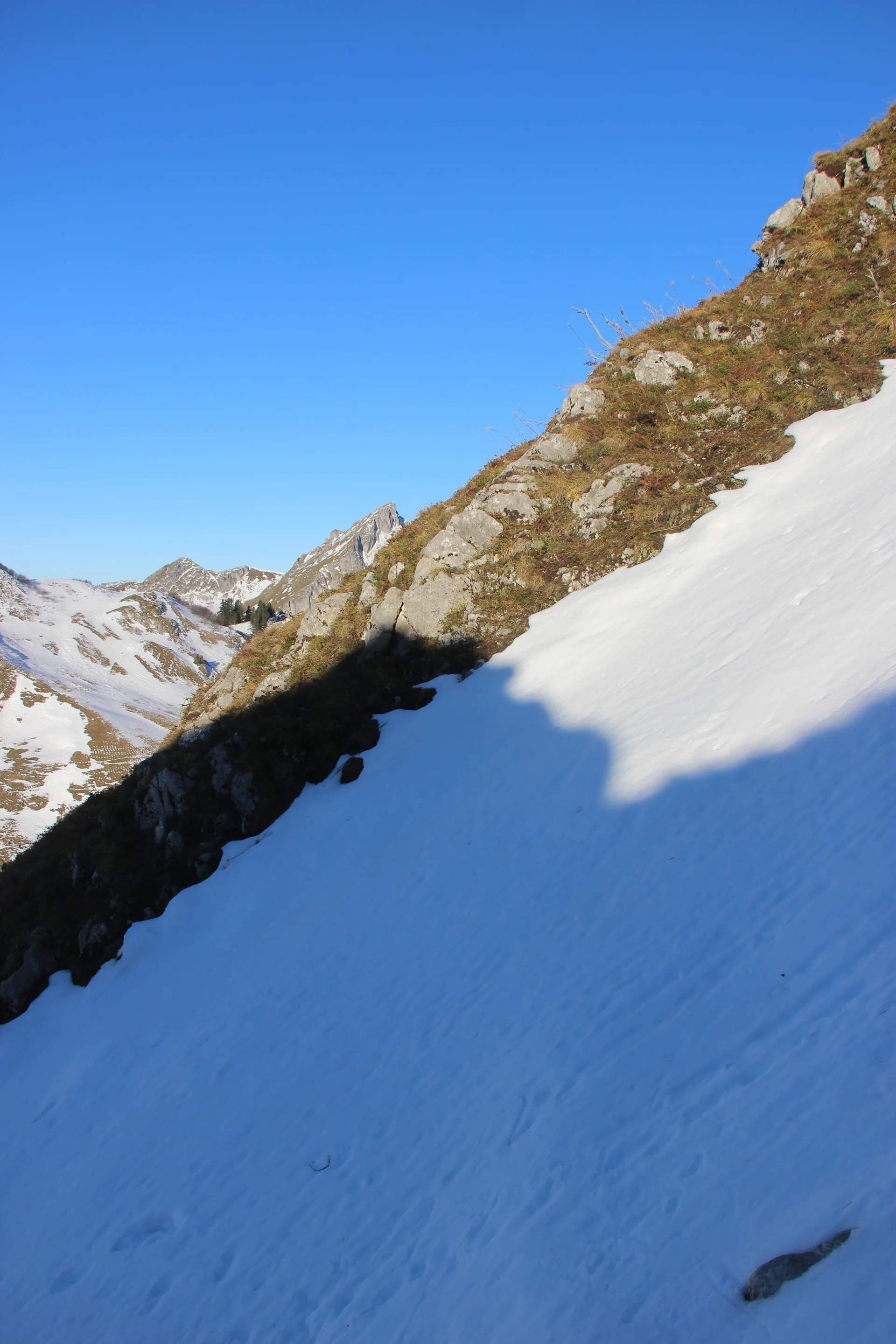Lac d'arvouin à La Chapelle-d'Abondance — À 2,7 km du lac
