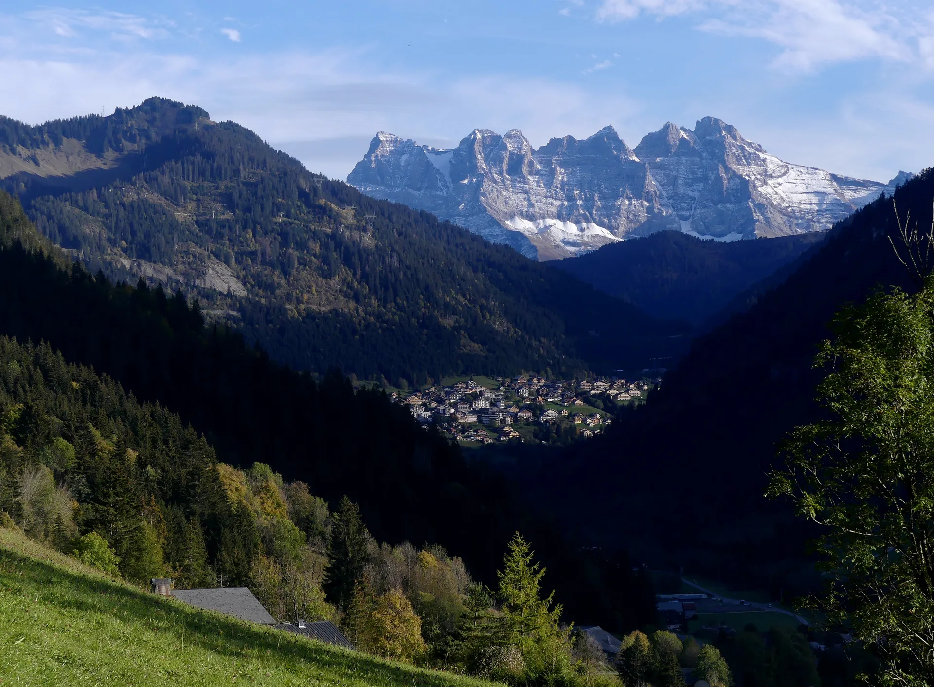 Lac d'arvouin à La Chapelle-d'Abondance — À 2,1 km du lac