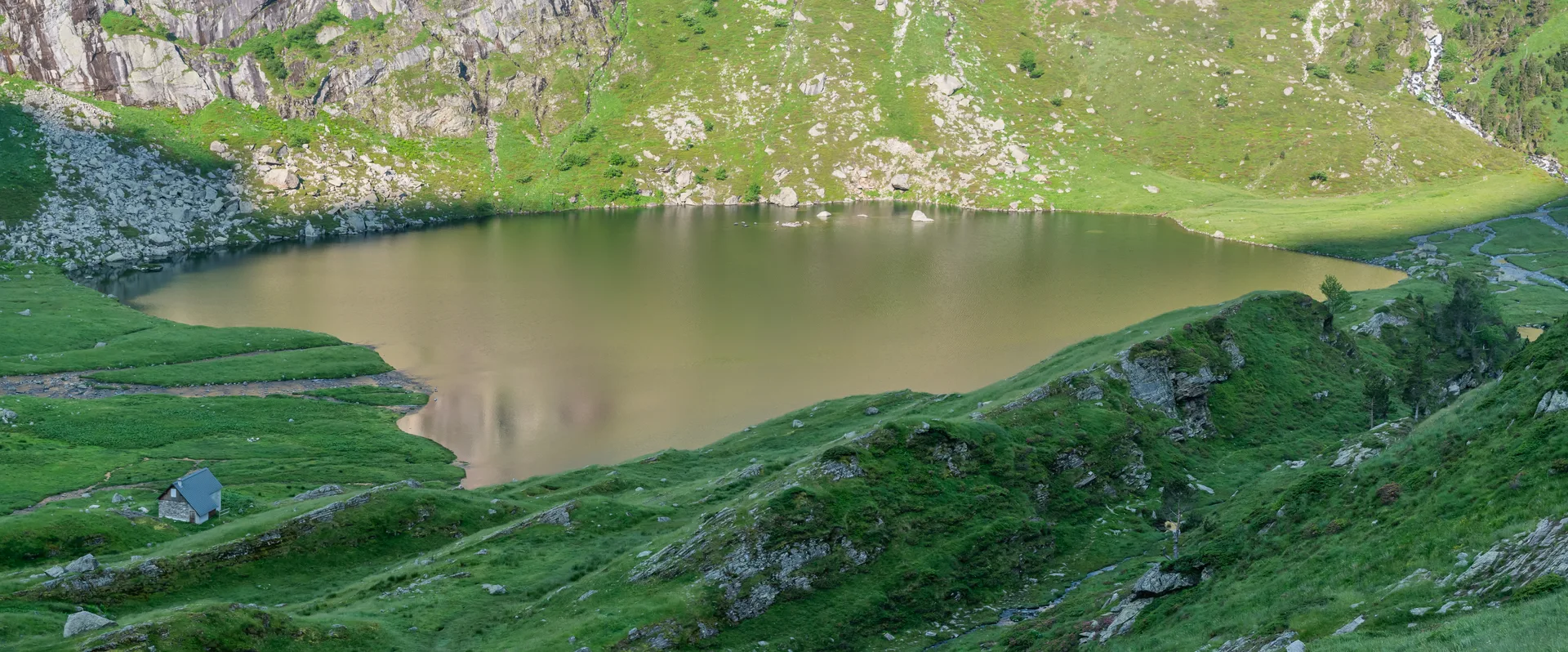 Lac d'Espingo à Oô — Sur le lac