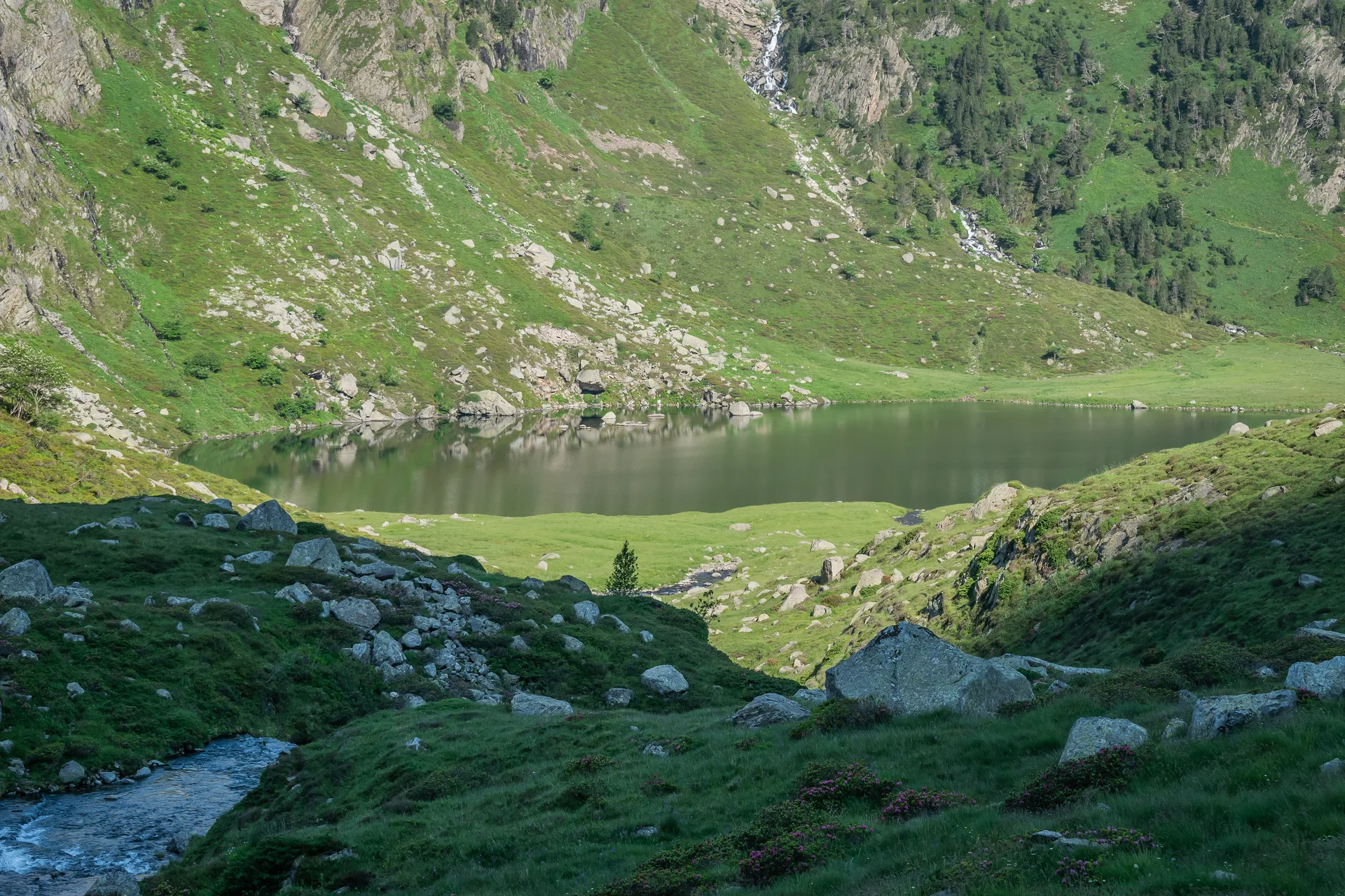 Lac d'Espingo à Oô — Sur le lac
