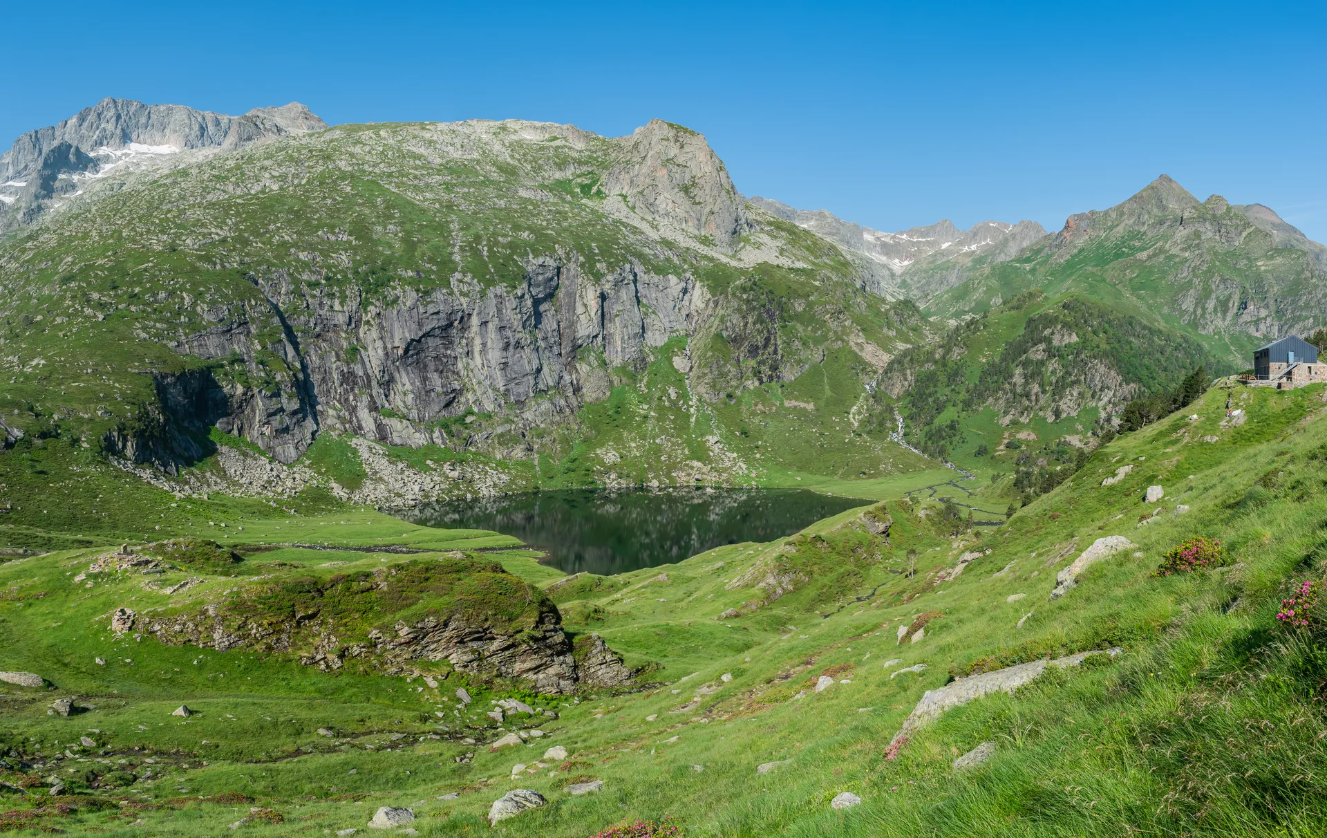 Lac d'Espingo à Oô — Sur le lac