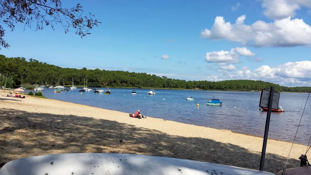 Lac d'Hourtin-Carcans, Hourtin
