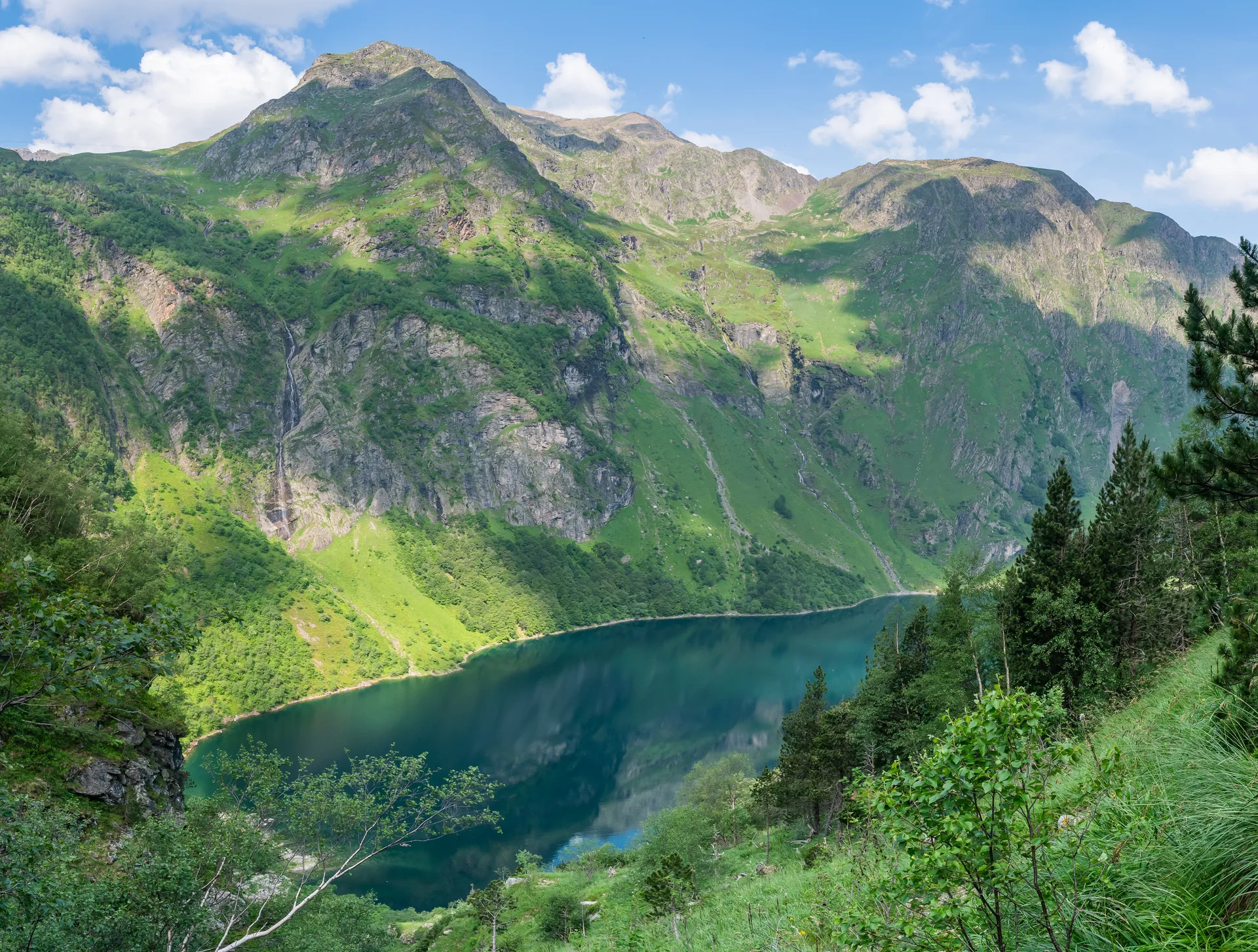 Lac d'Oo à Oô — À 268 m du lac