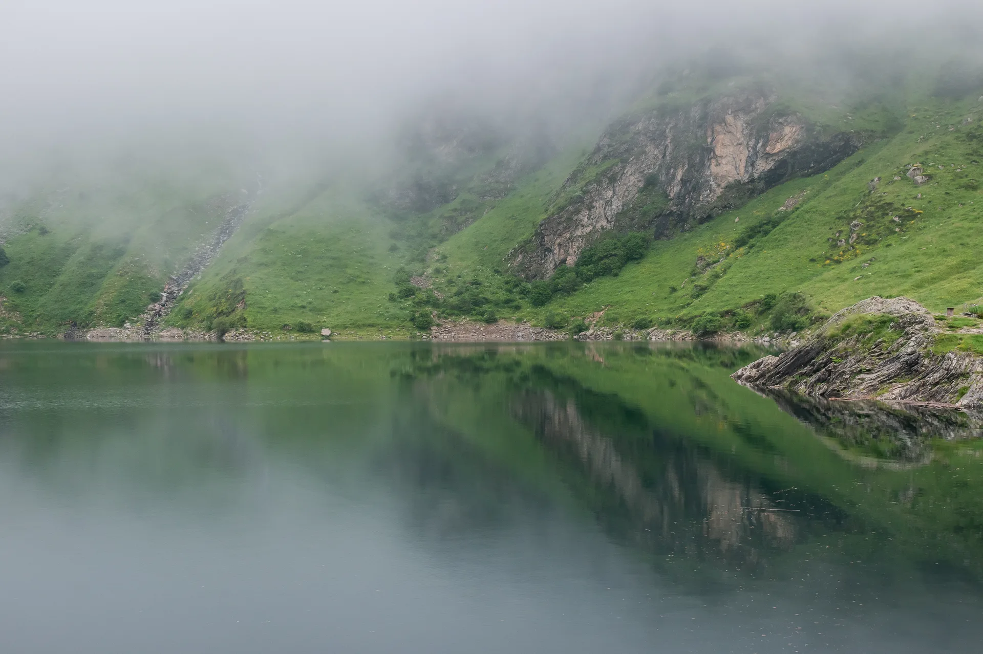 Lac d'Oo à Oô — À 268 m du lac