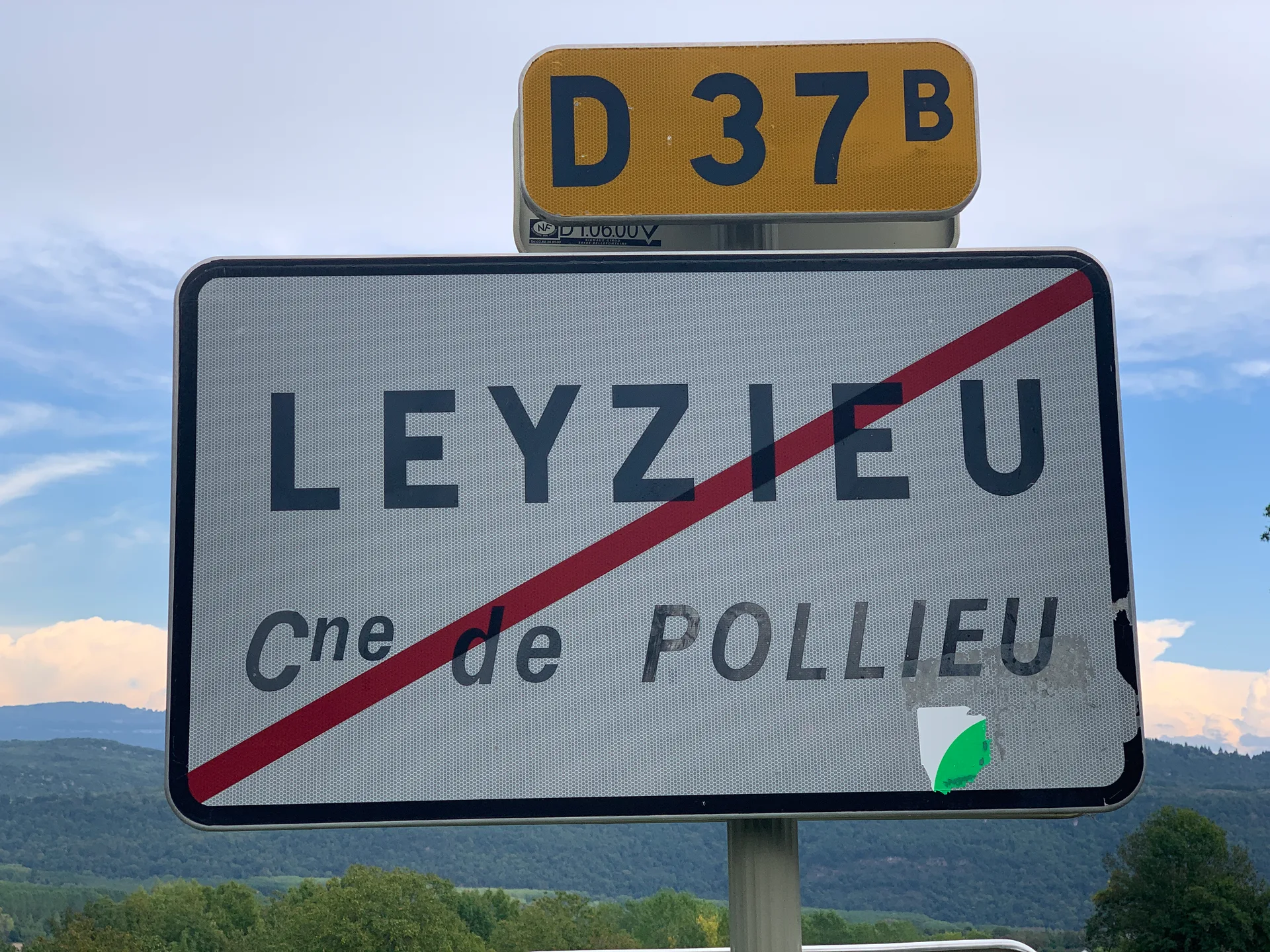 Lac de Barterand à Pollieu — À 572 m du lac