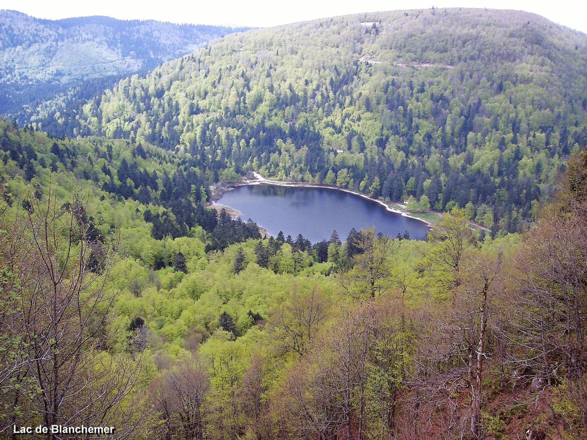 Lac de Blanchemer à La Bresse — À 917 m du lac