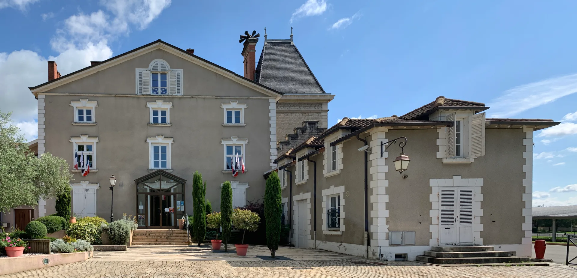 Lac de Boitray à Saint-Georges-de-Reneins — À 2,0 km du lac
