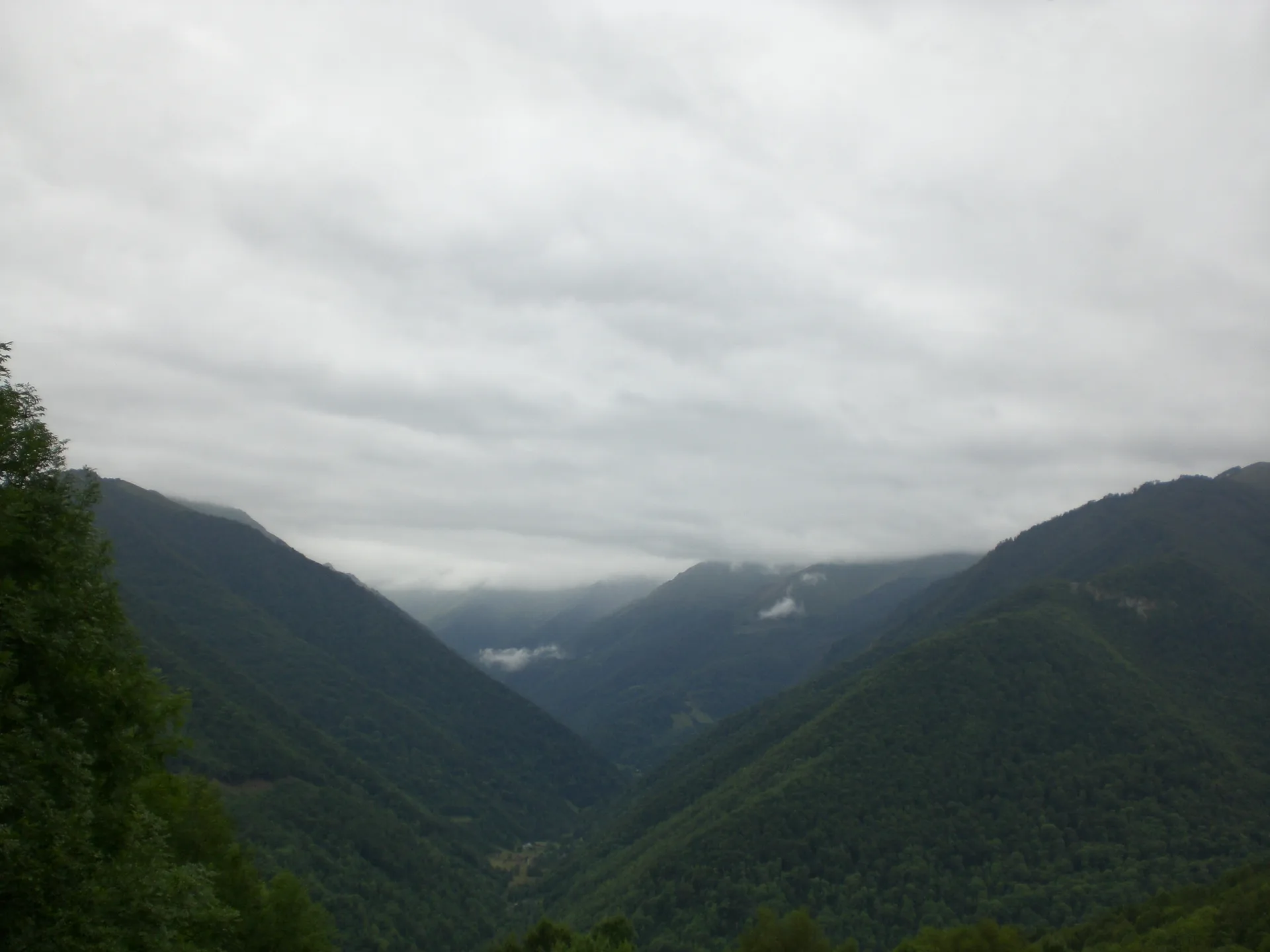 Lac de Bonac à Bonac-Irazein — À 2,8 km du lac