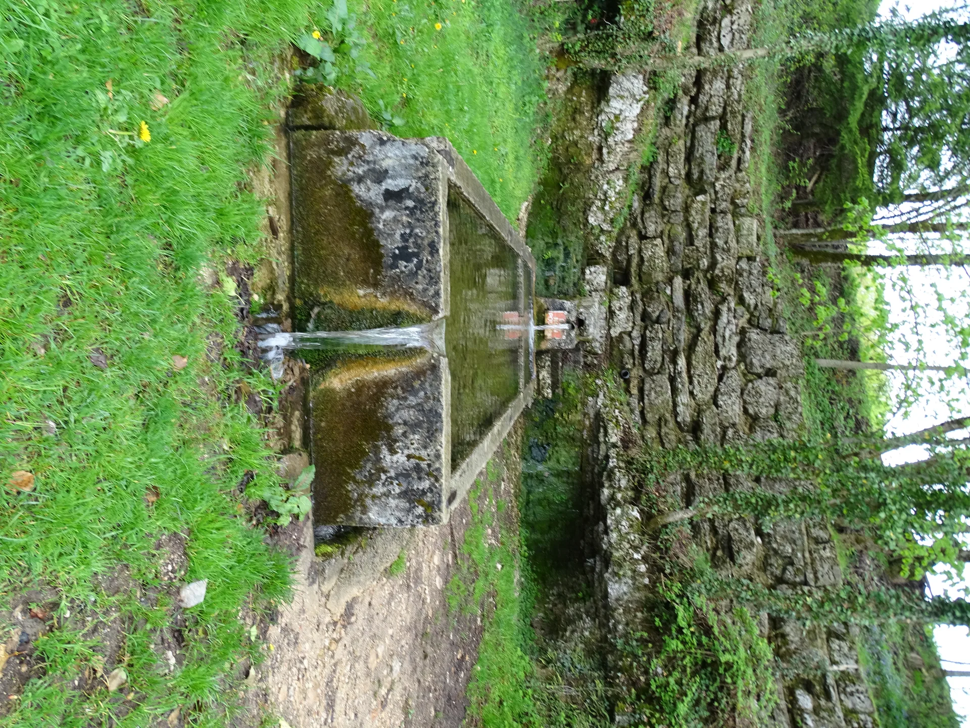 Lac de Bonlieu à Bonlieu — À 2,2 km du lac