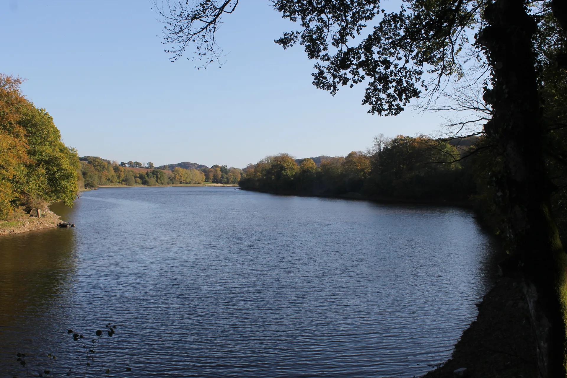 Lac de Bosmeleac à Allineuc — À 1,2 km du lac
