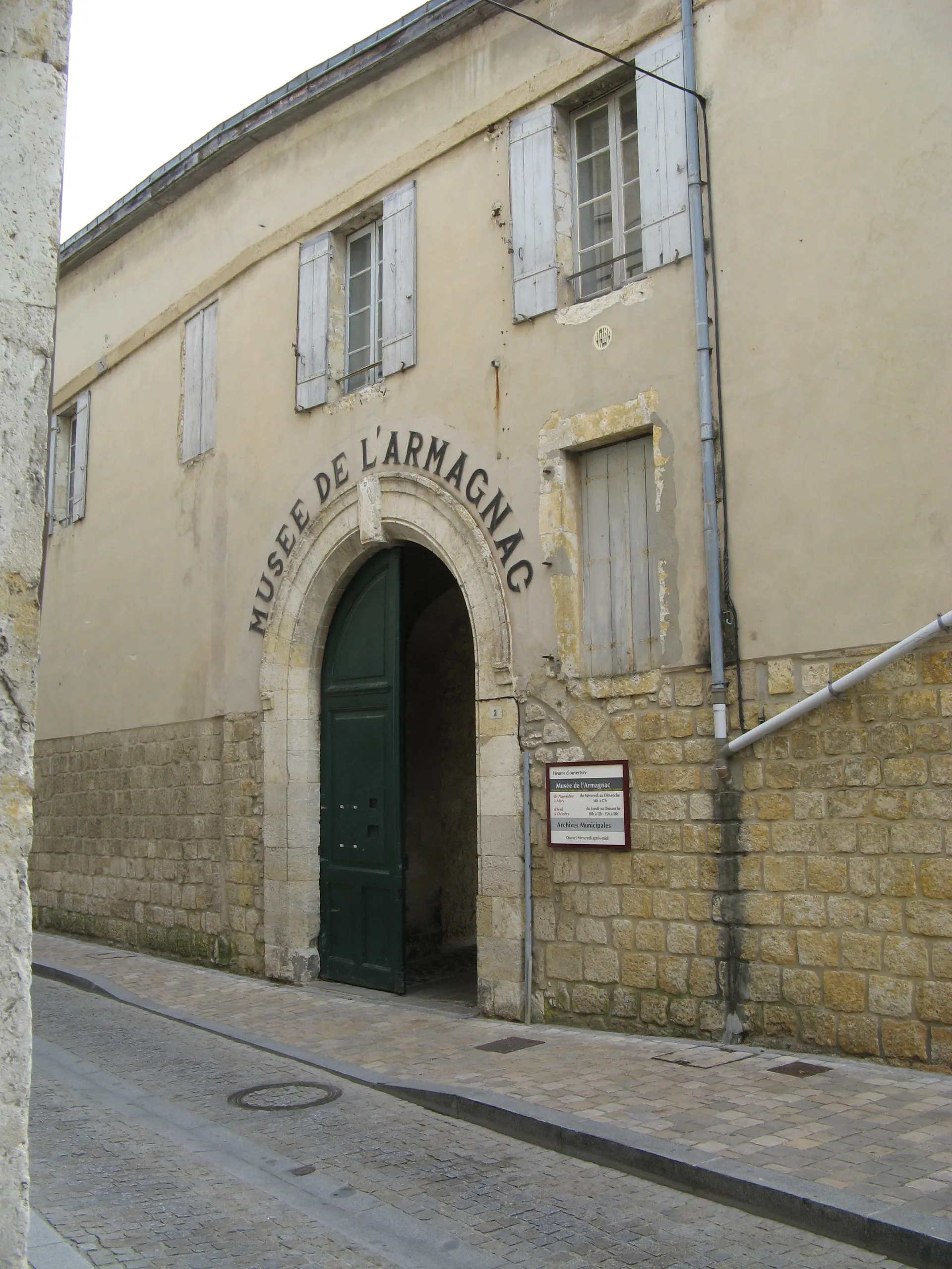 Lac de Bousquetara à Condom — À 4,7 km du lac