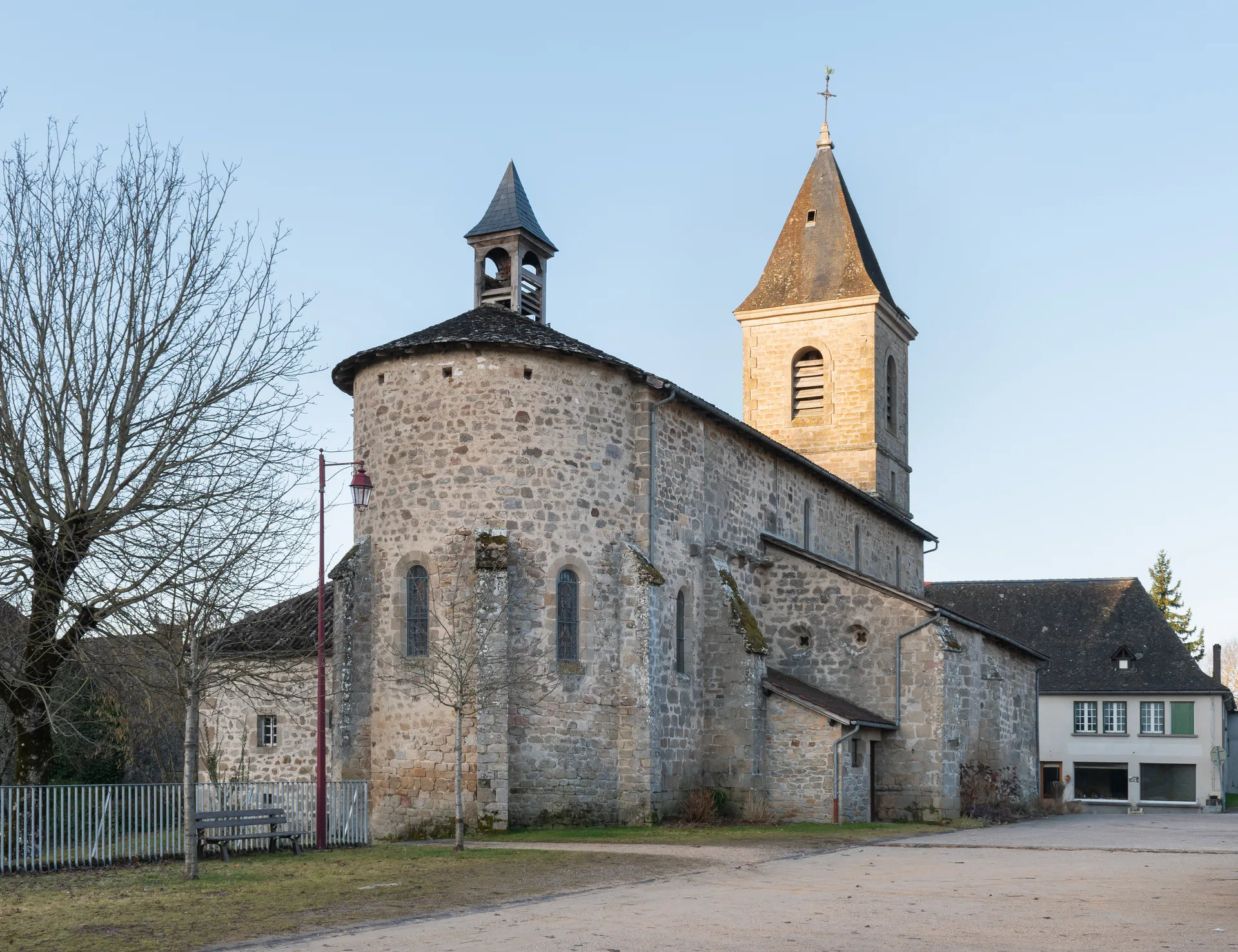 Lac de Candes à Sousceyrac-en-Quercy — À 1,5 km du lac