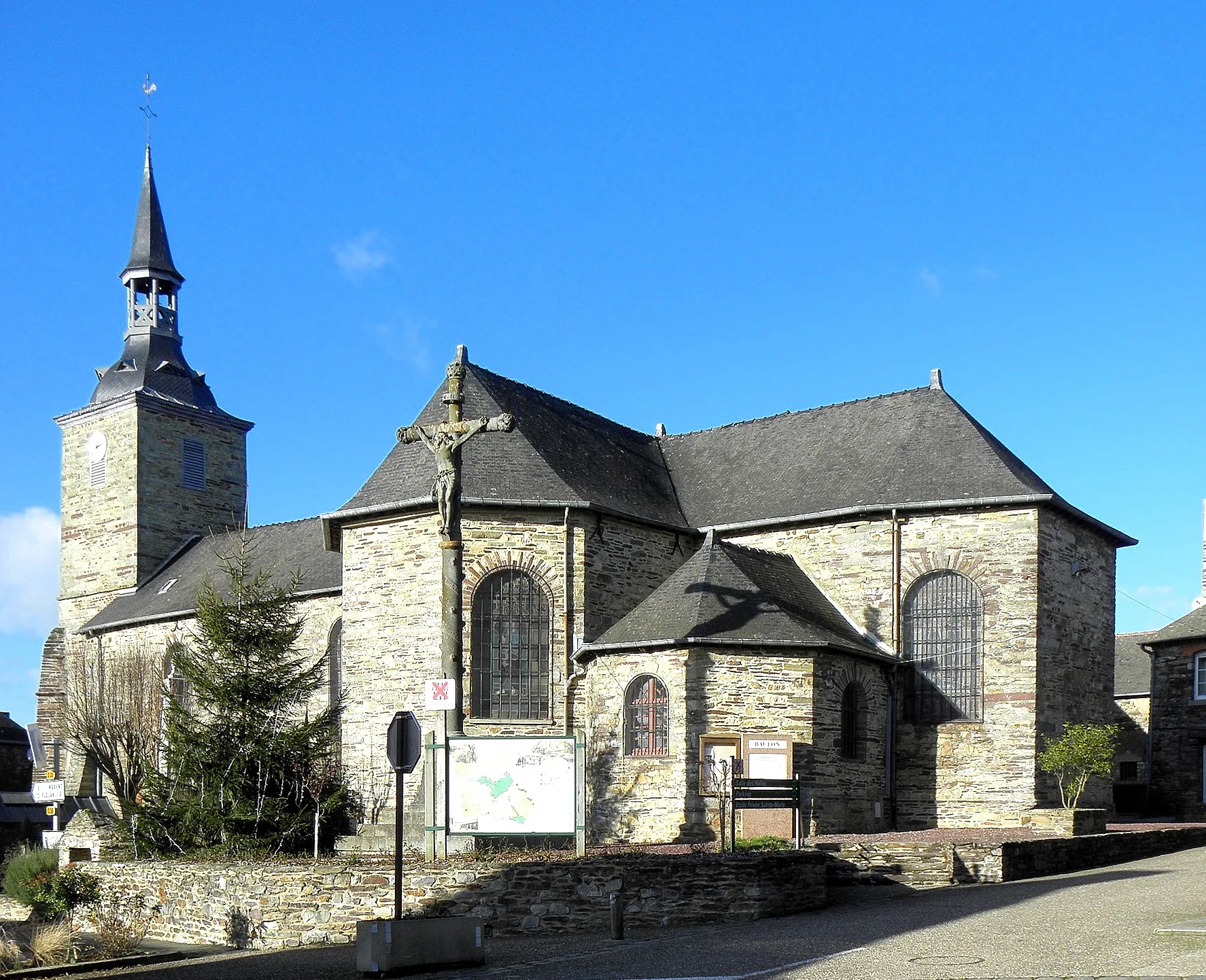 Lac de Canut à La Chapelle-Bouëxic — À 1,8 km du lac