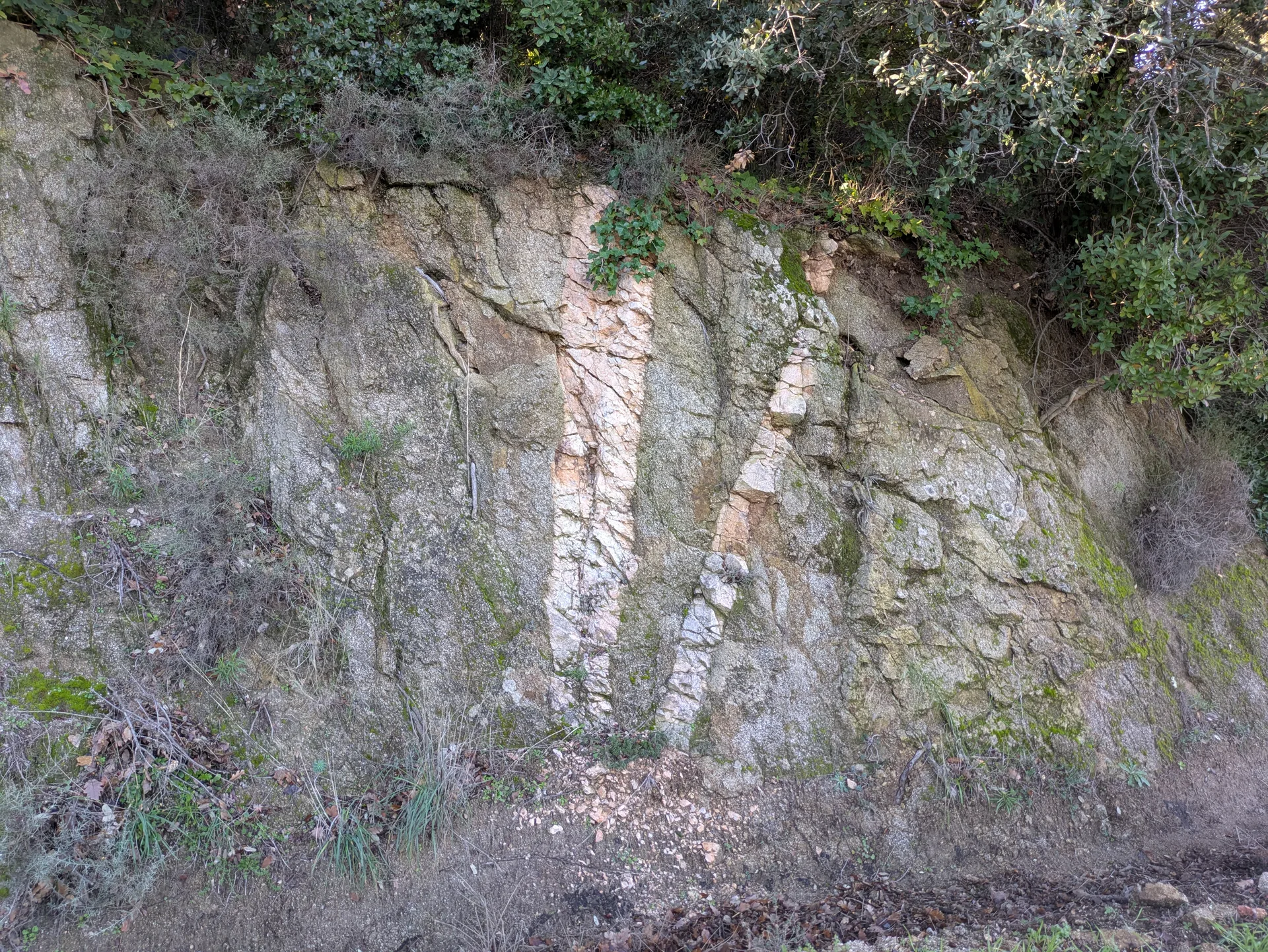 Lac de Caramany à Caramany — À 1,9 km du lac