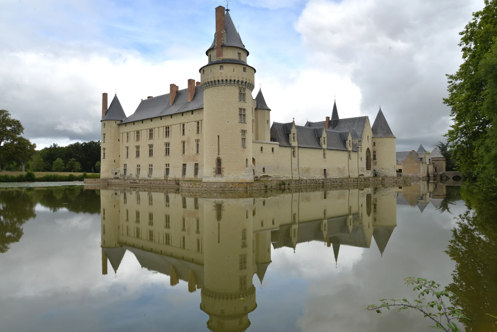 Lac de Carpatrophy à Cheffes — À 2,7 km du lac