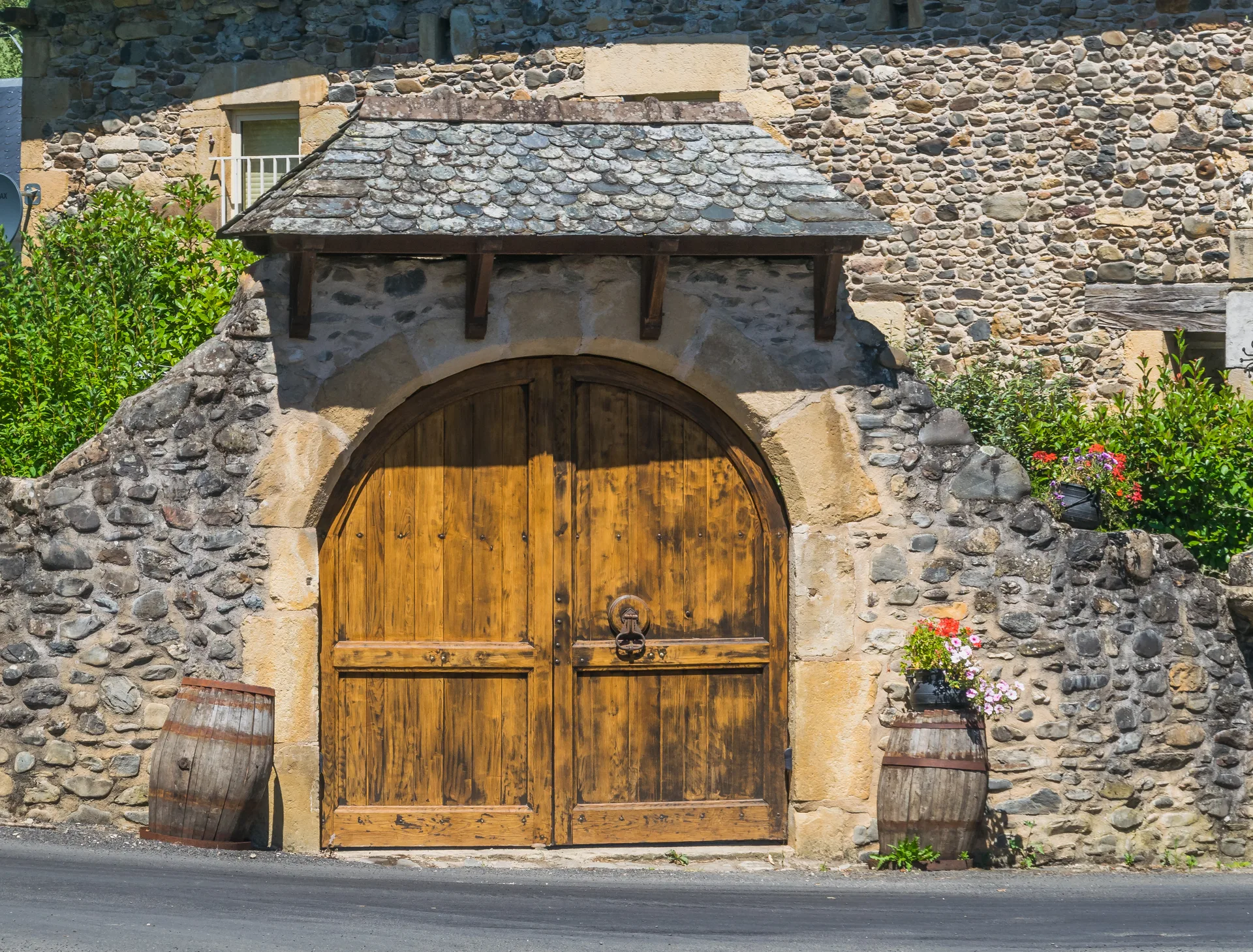 Lac de Castelnau Lassouts à Sainte-Eulalie-d'Olt — À 2,2 km du lac