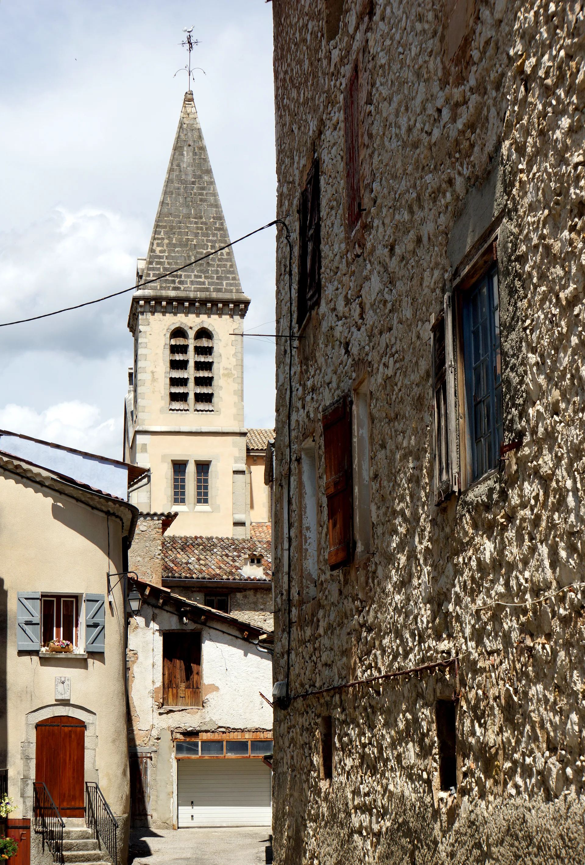 Lac de Castillon à Castellane — À 3,9 km du lac
