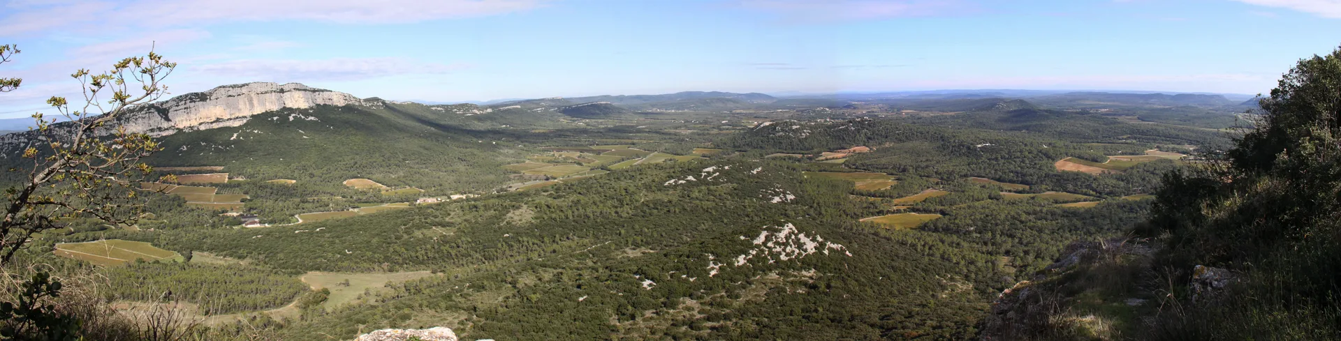 Lac de Ceceles à Saint-Mathieu-de-Tréviers — À 4,1 km du lac