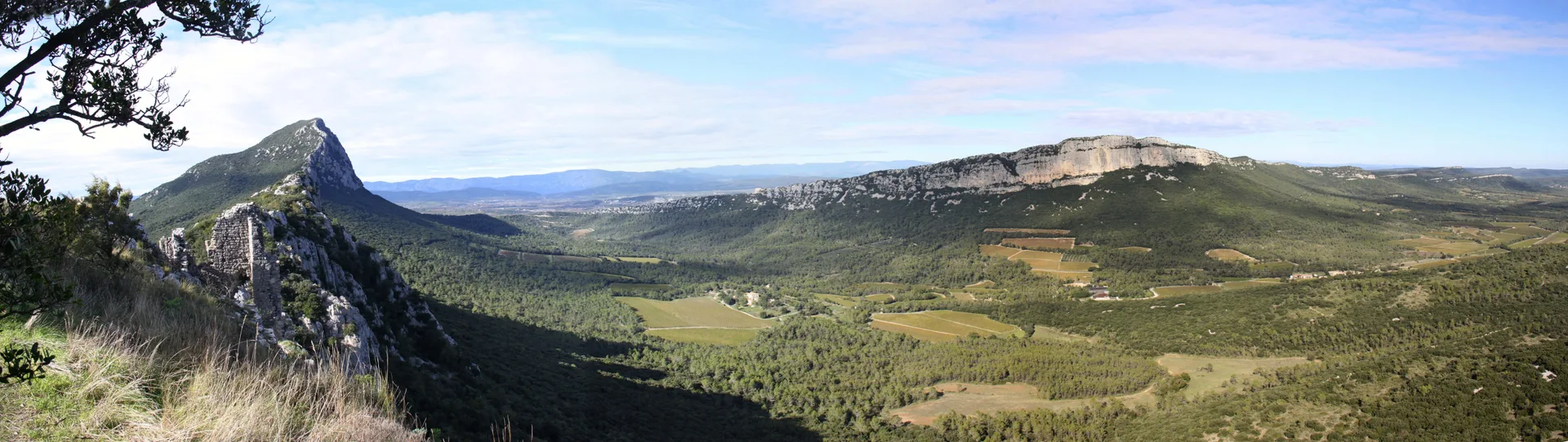 Lac de Ceceles à Saint-Mathieu-de-Tréviers — À 4,1 km du lac