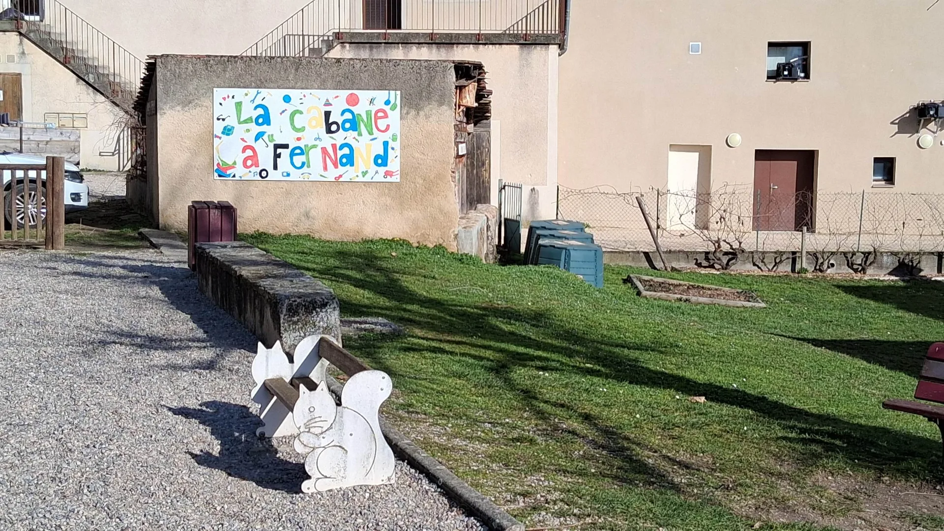 Lac de Champos à Charmes-sur-l'Herbasse — À 2,7 km du lac