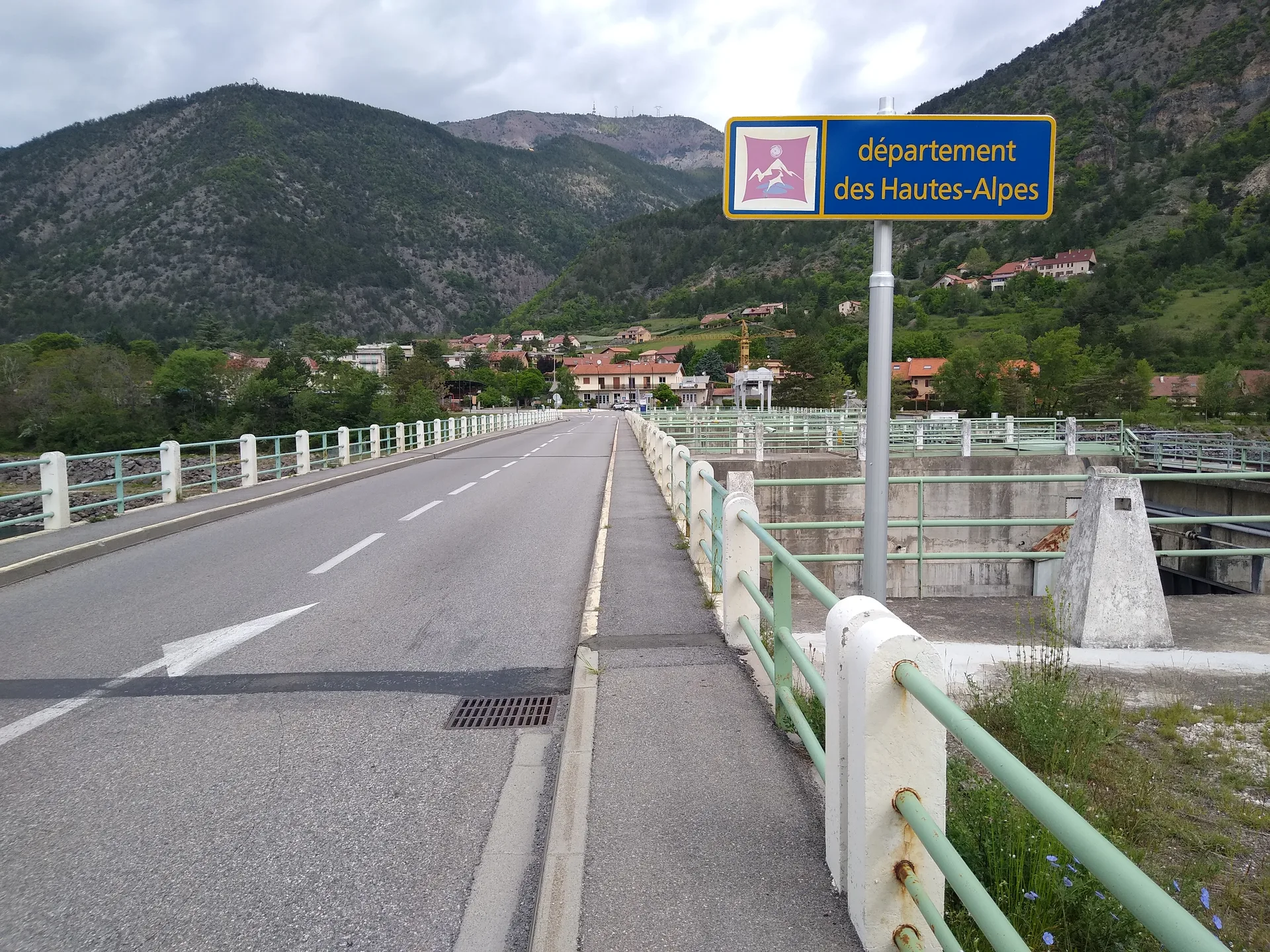 Lac de Chaussetive à Ubaye-Serre-Ponçon — À 1,1 km du lac