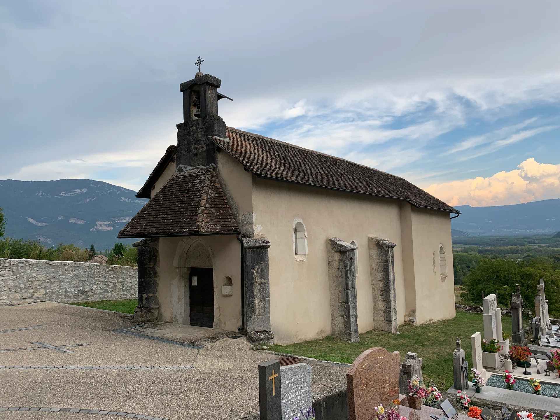 Lac de Chavoley à Ceyzérieu — À 2,6 km du lac