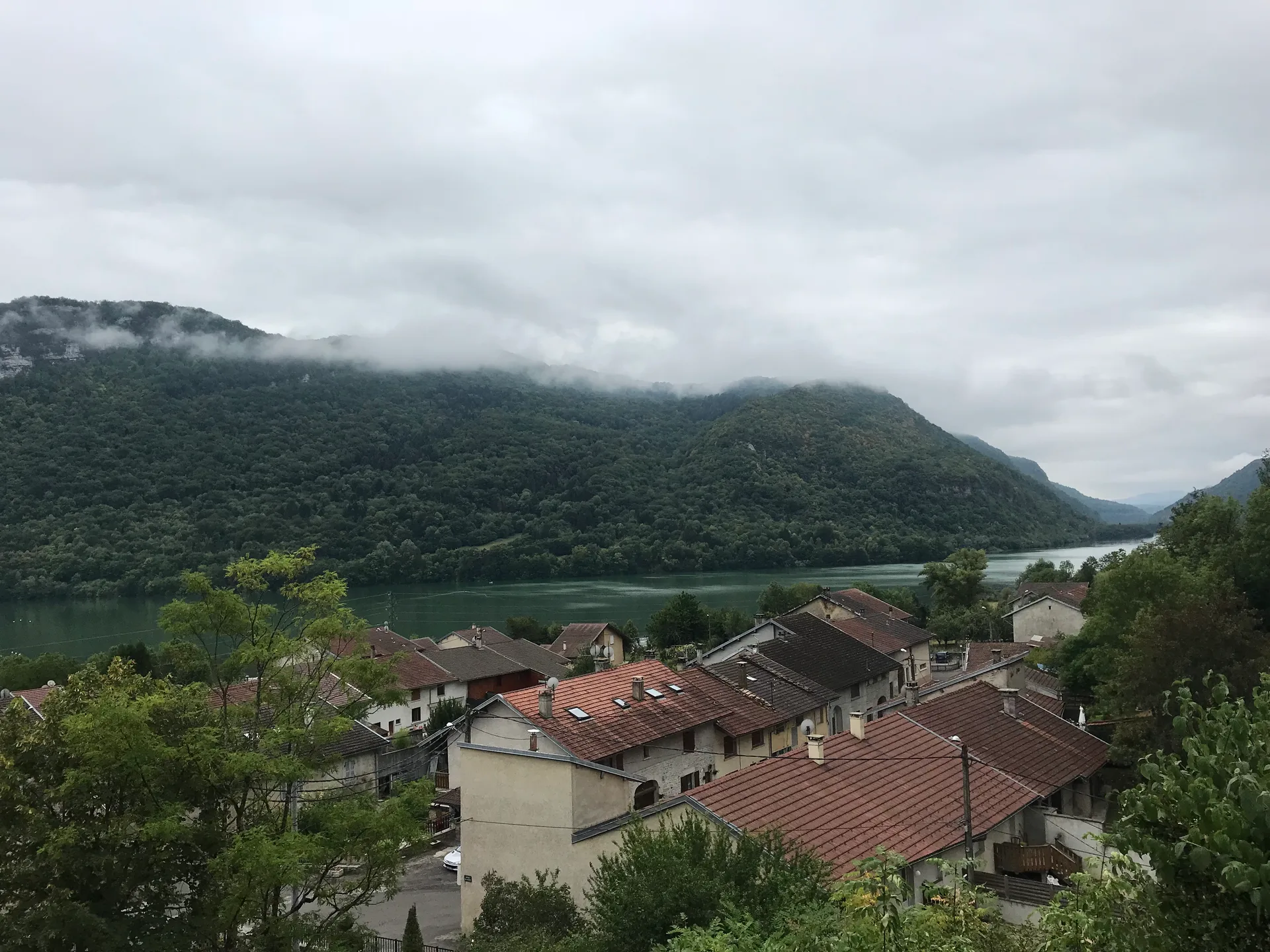 Lac de Coiselet à Condes — À 515 m du lac