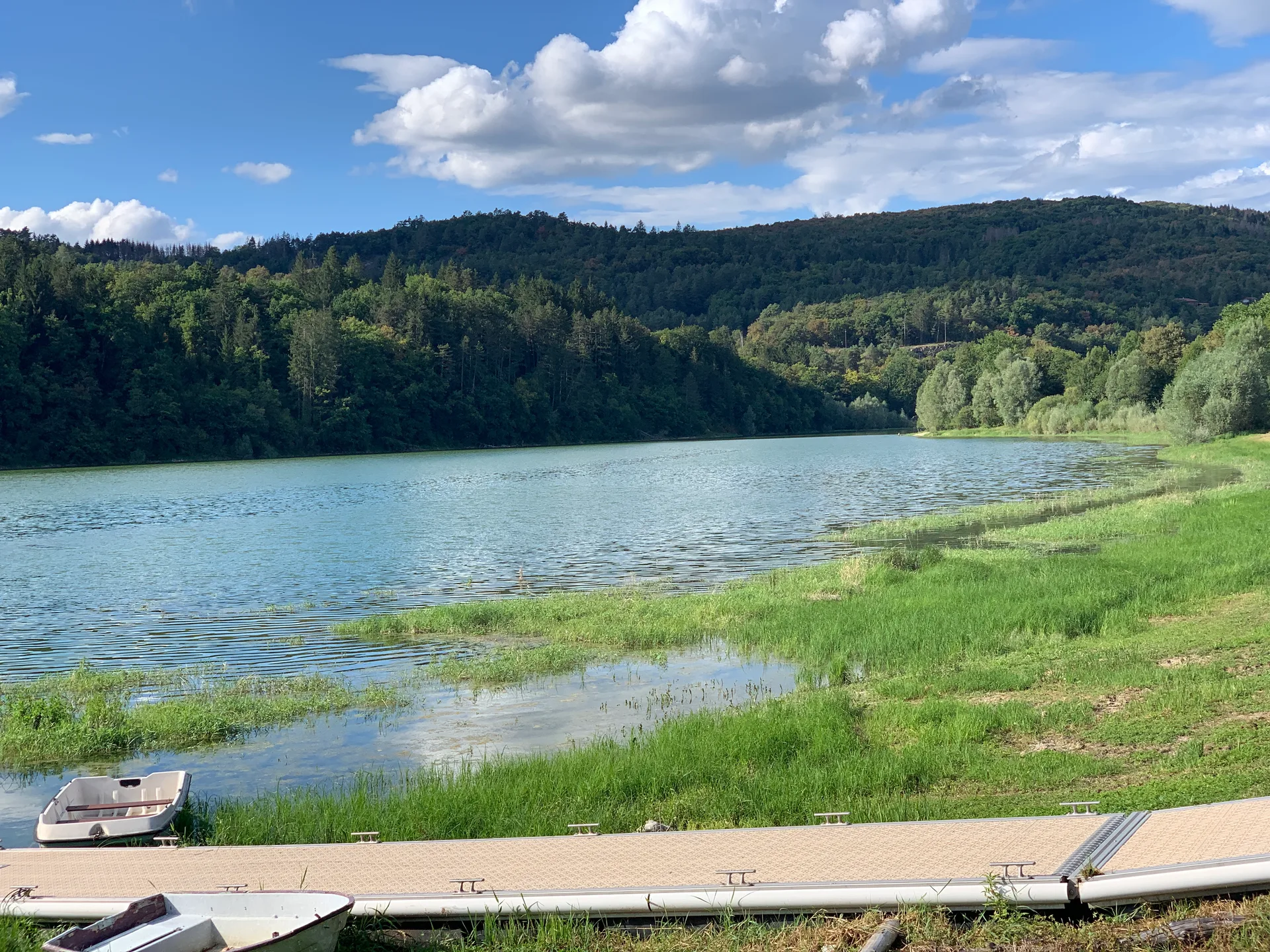Lac de Conflans à Matafelon-Granges — À 454 m du lac