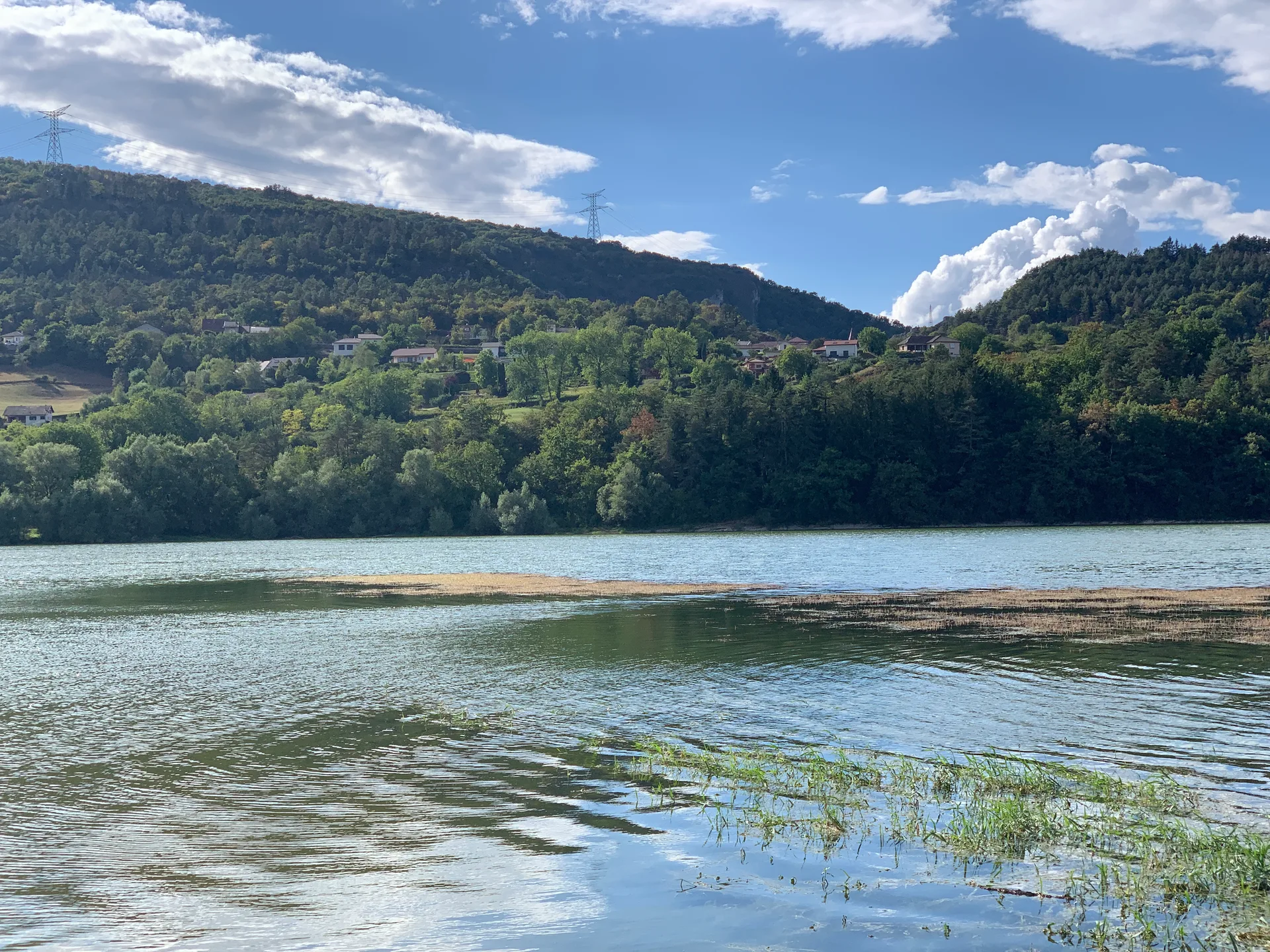 Lac de Conflans à Matafelon-Granges — À 413 m du lac