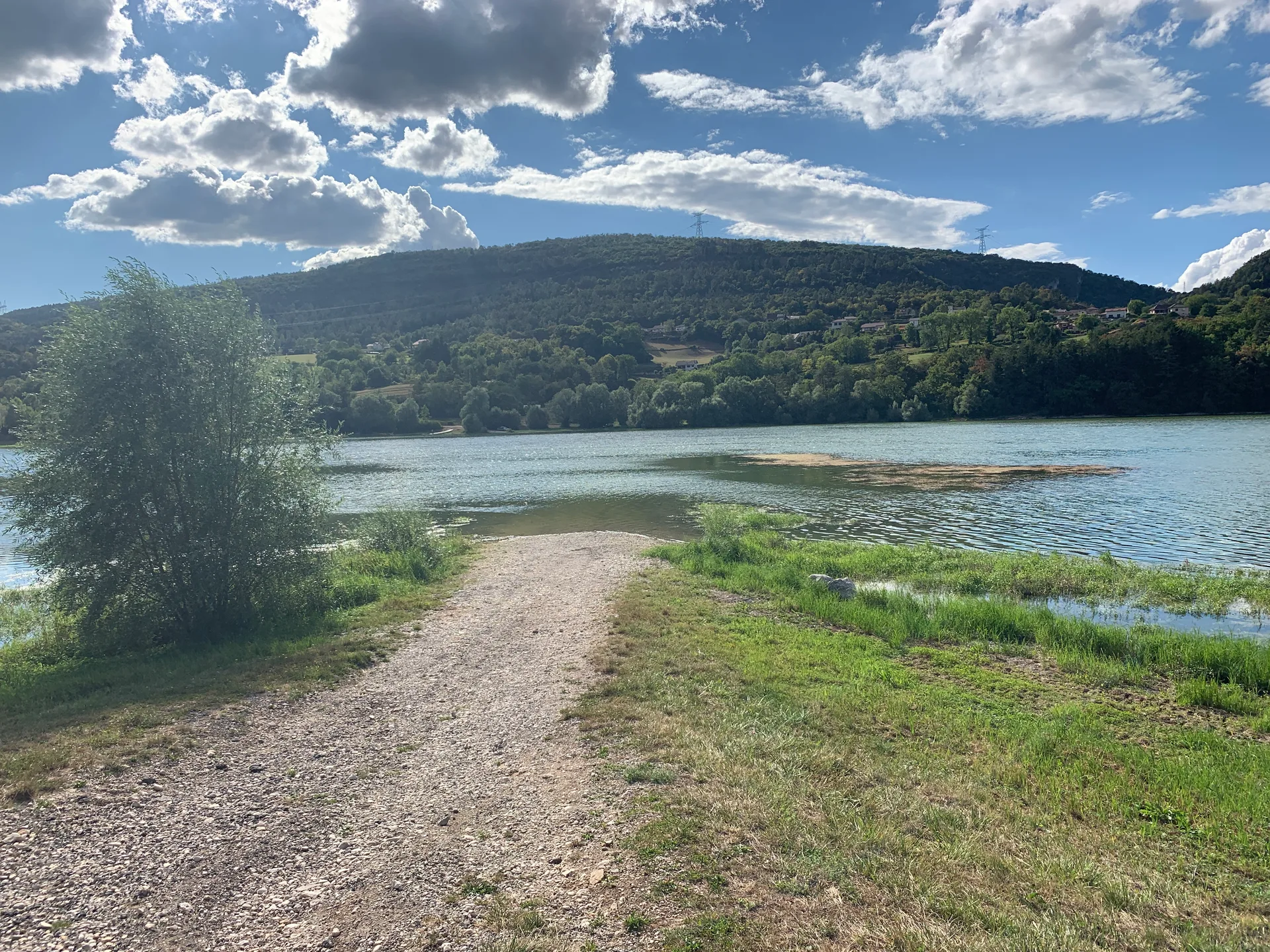 Lac de Conflans à Matafelon-Granges — À 451 m du lac