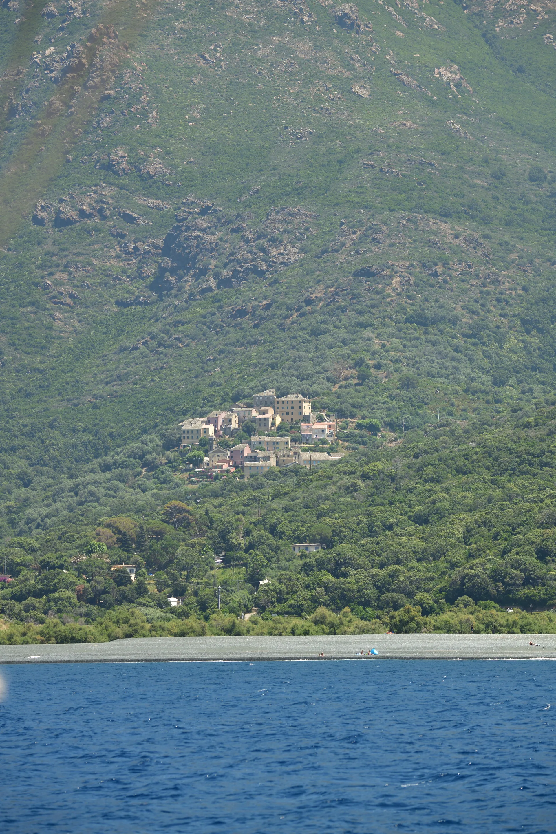 Lac de Crena à Orto — À 3,6 km du lac