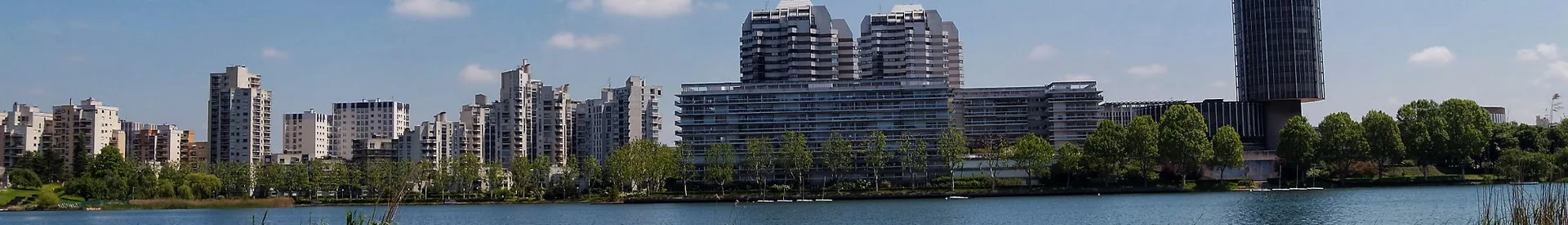 Lac de Créteil à Créteil — À 321 m du lac