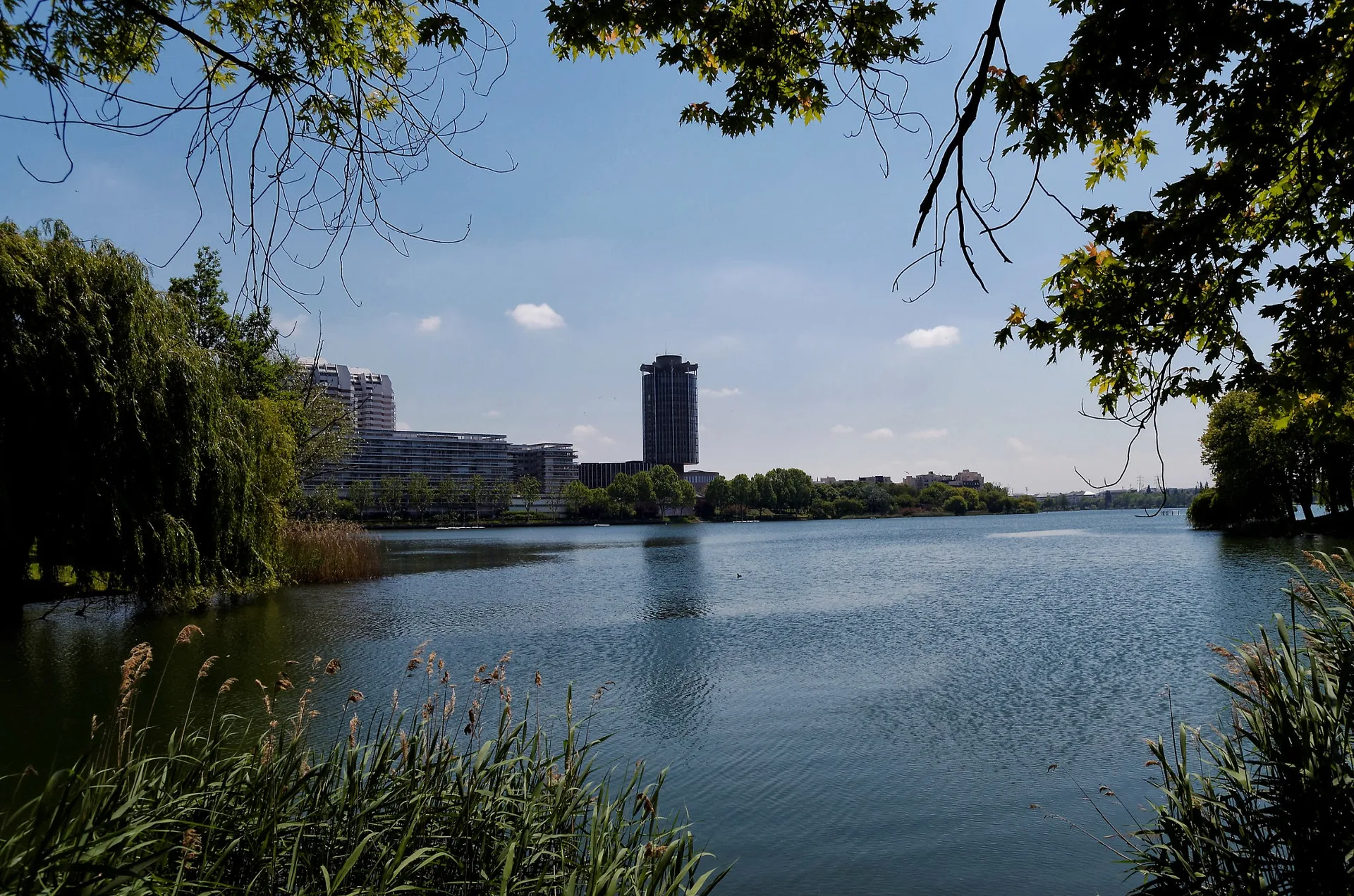 Lac de Créteil à Créteil — À 372 m du lac