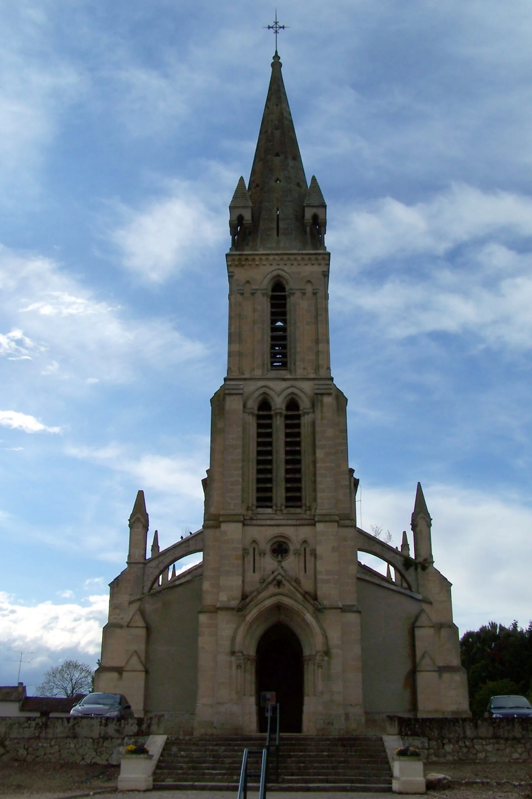 Lac de Damazan à Saint-Pierre-de-Buzet — À 3,0 km du lac