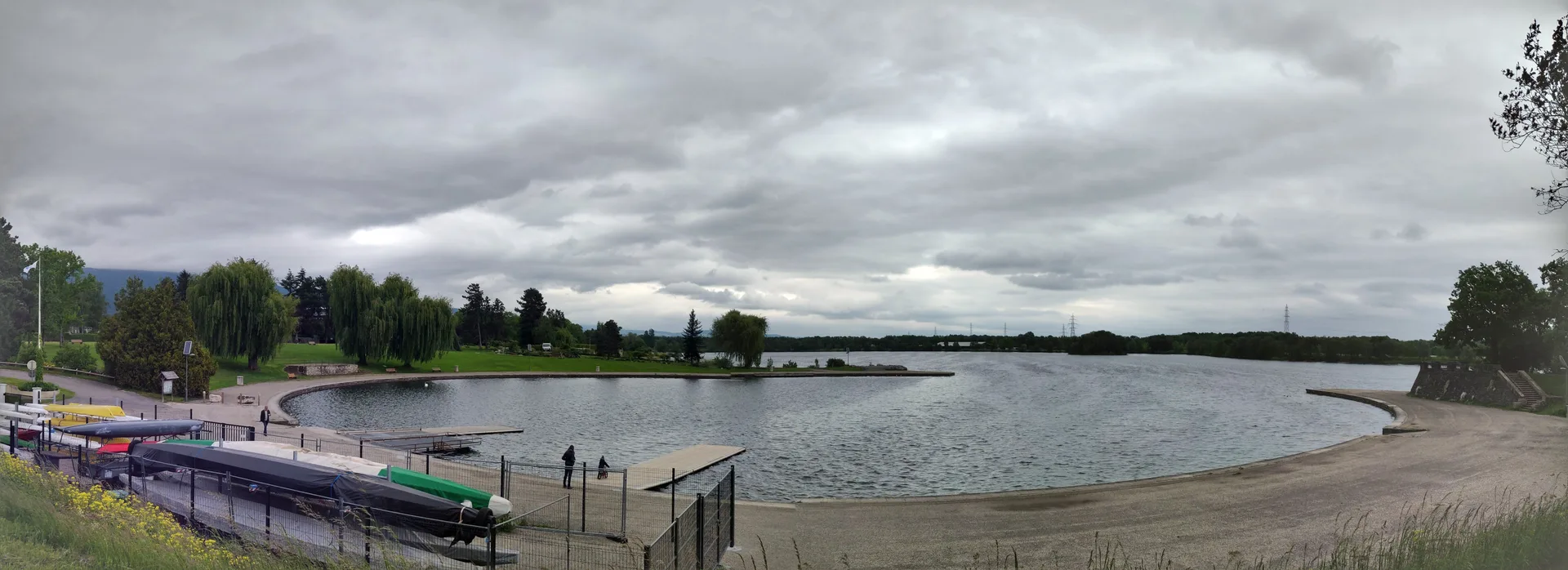 Lac de Divonne à Divonne-les-Bains — À 723 m du lac