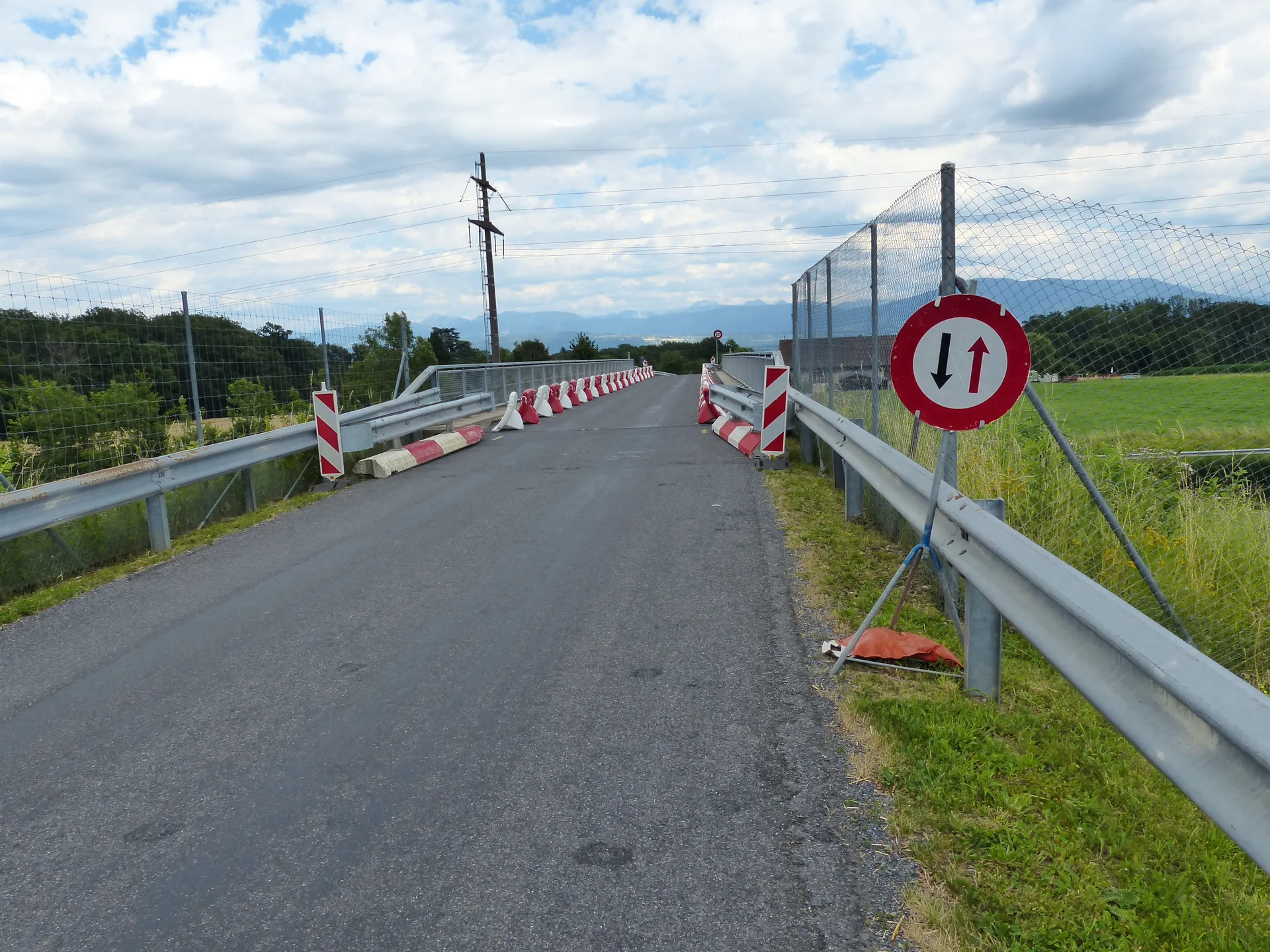 Lac de Divonne à Divonne-les-Bains — À 1,2 km du lac
