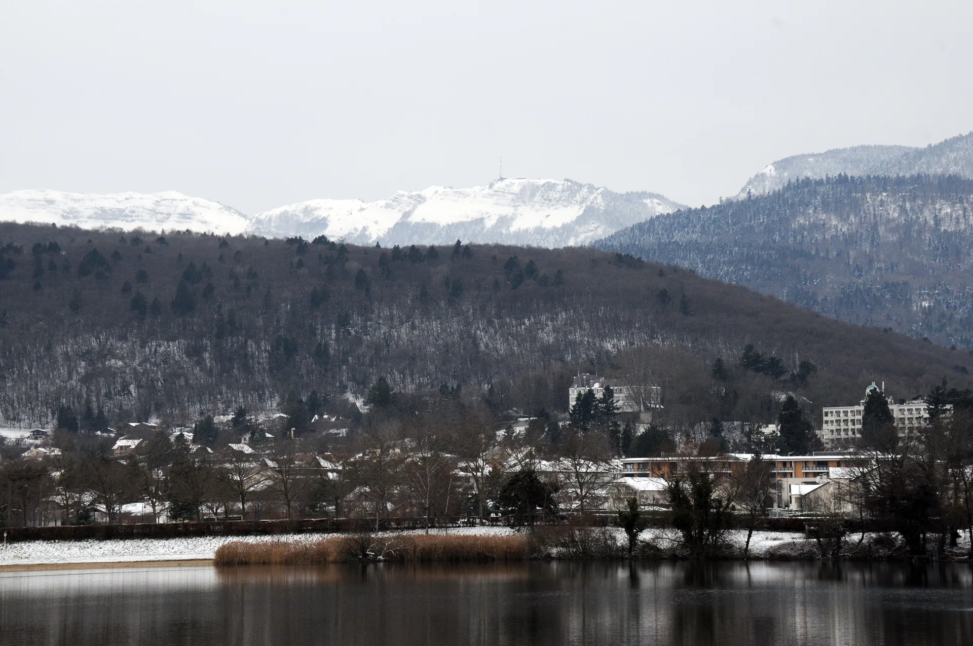 Lac de Divonne à Divonne-les-Bains — À 404 m du lac