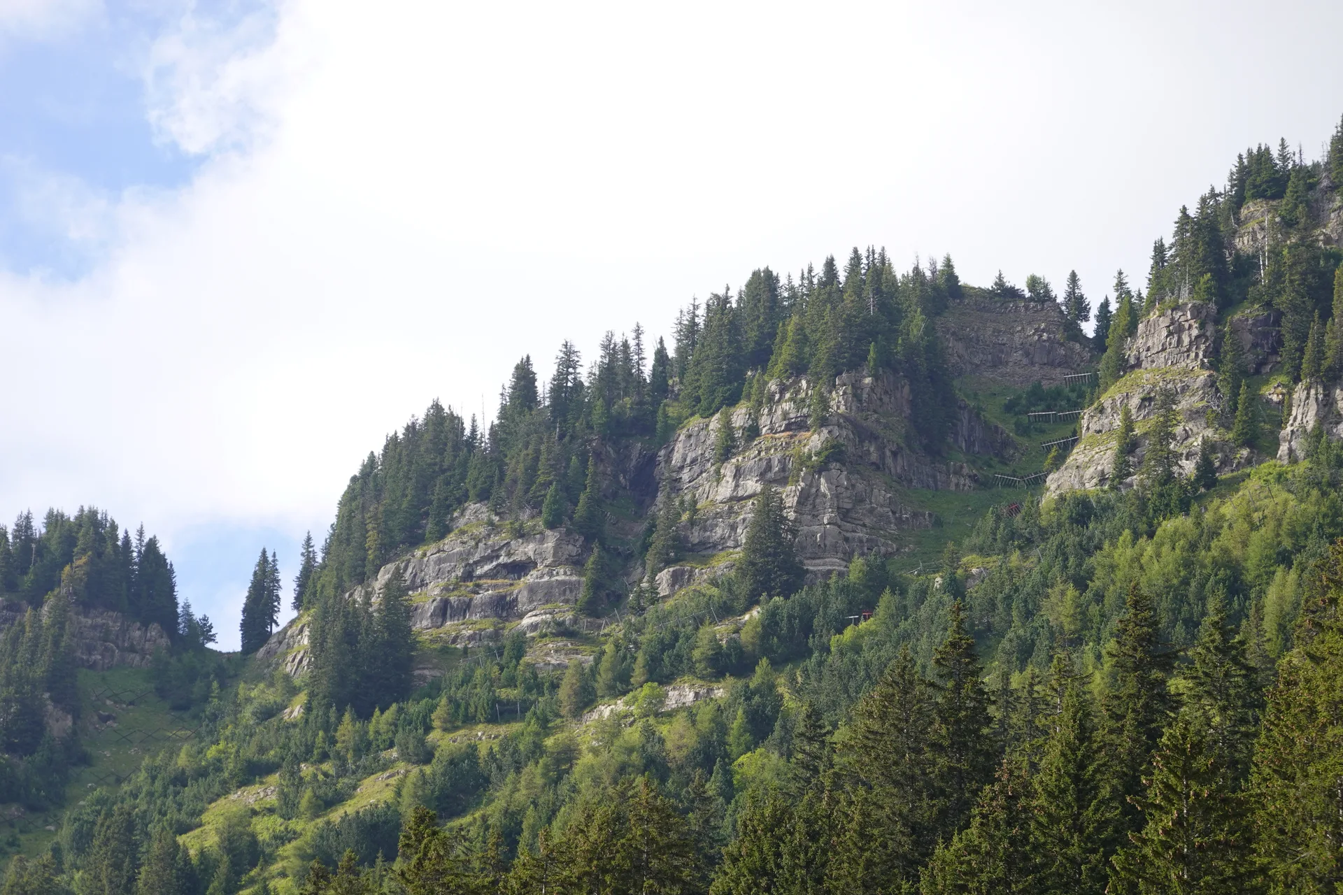 Lac de Flaine à Magland — À 1,7 km du lac