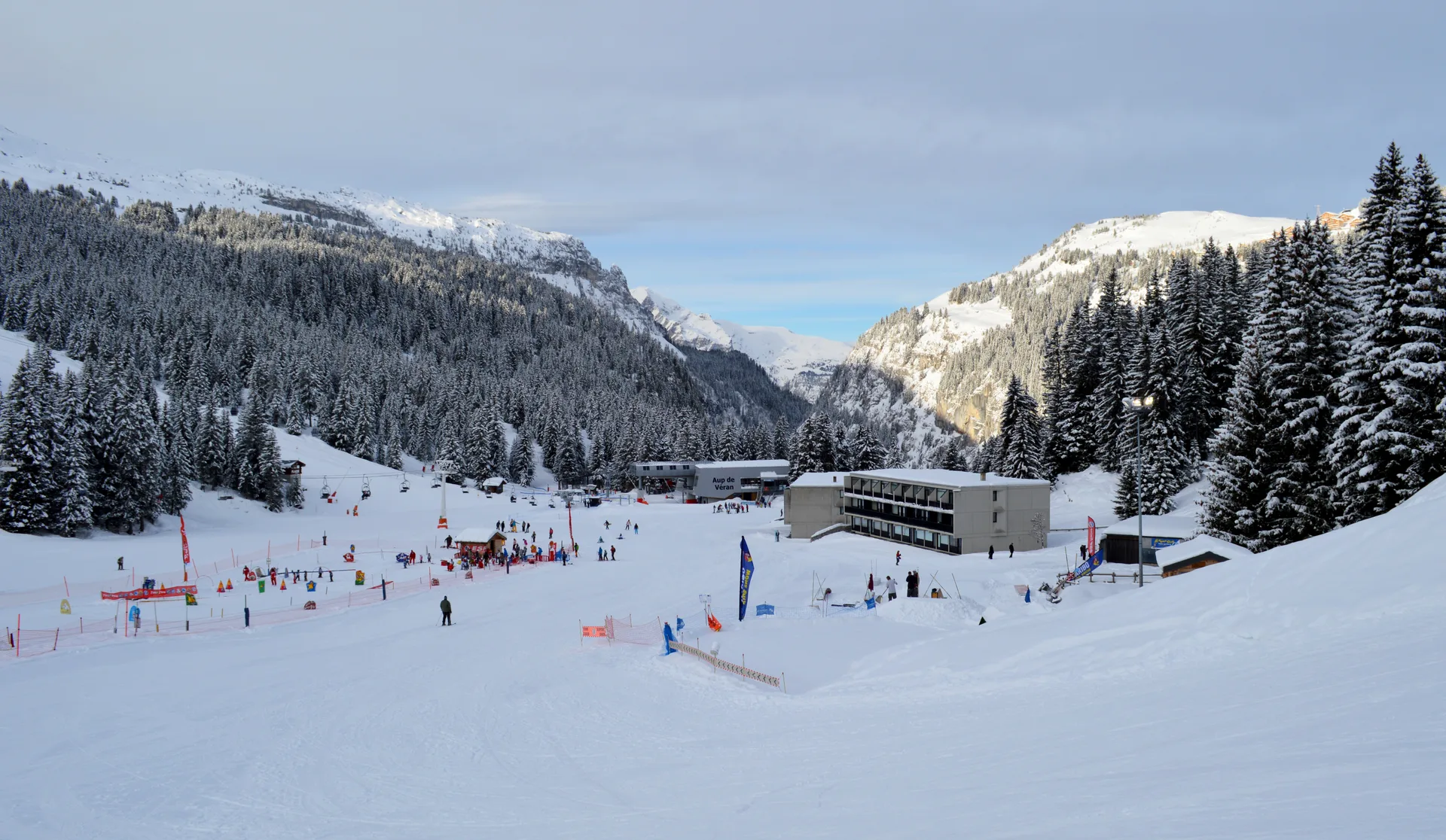 Lac de Flaine à Magland — À 1,9 km du lac