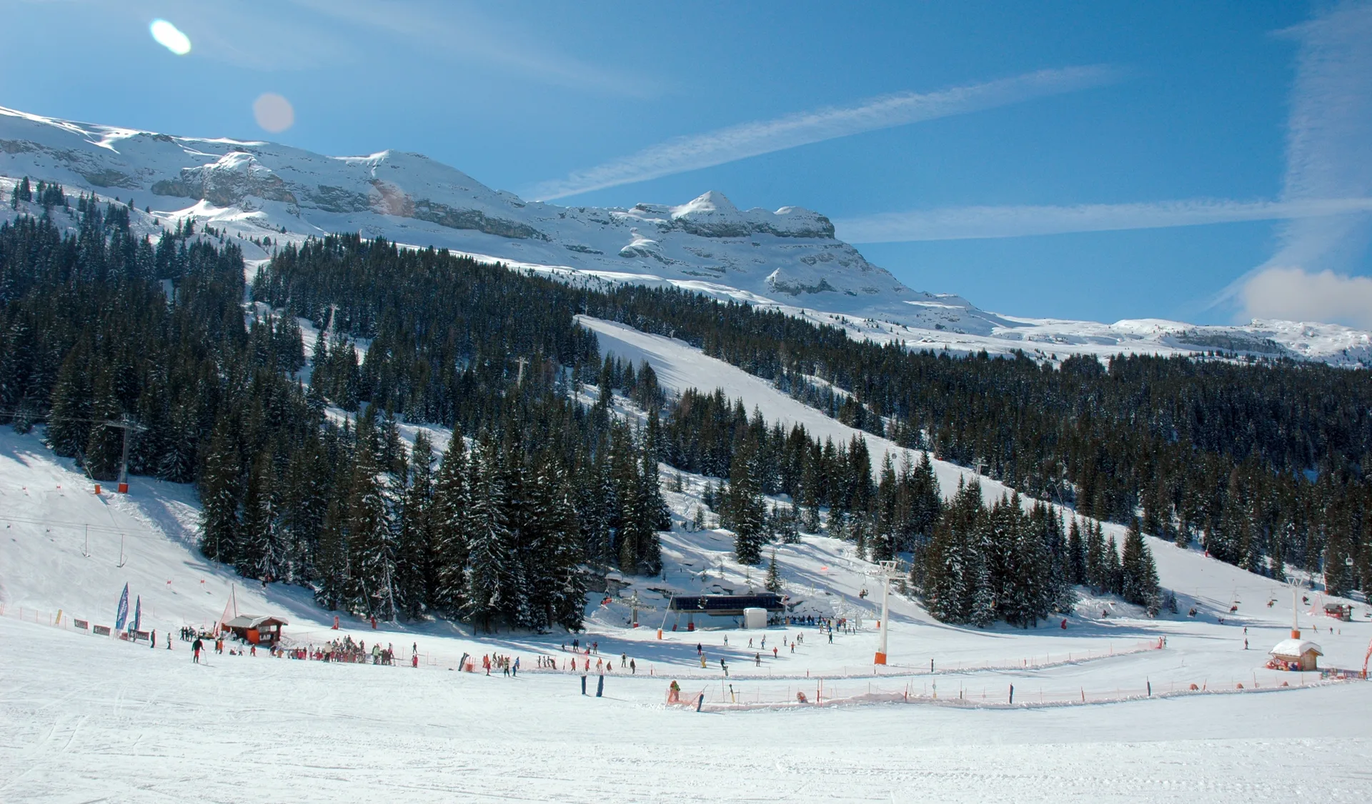Lac de Flaine à Magland — À 1,9 km du lac