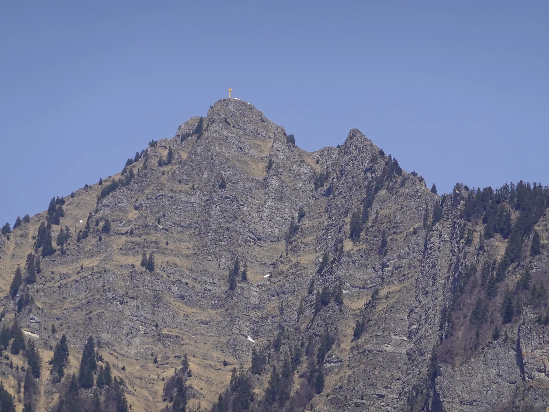Lac de Flerier à Taninges — À 728 m du lac