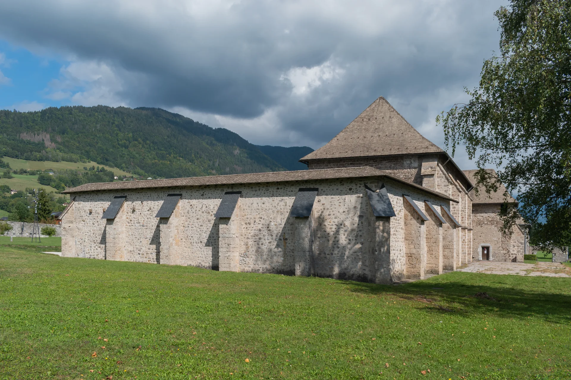 Lac de Flerier à Taninges — À 1,2 km du lac